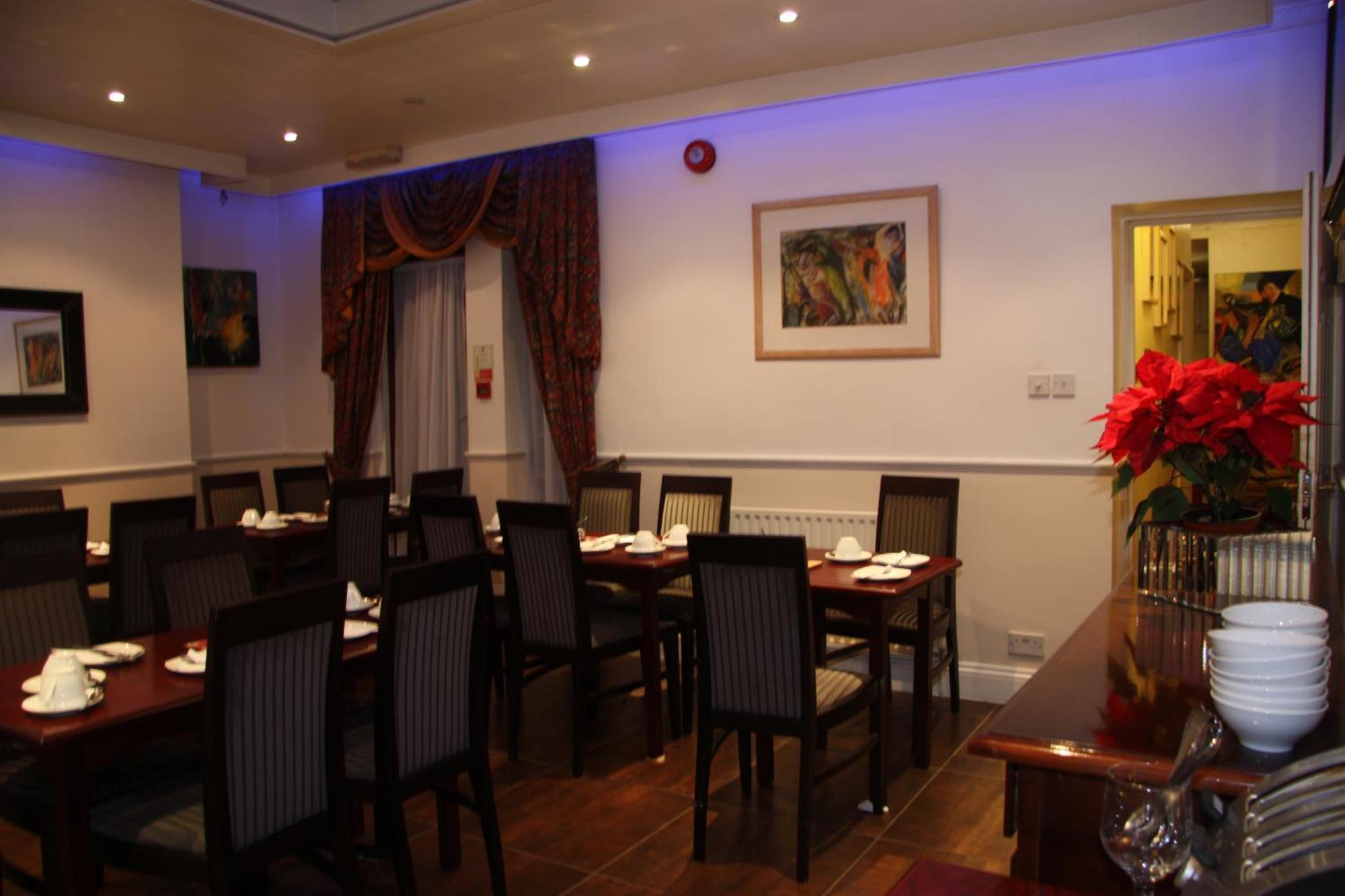 Admiral At Park Avenue Londen