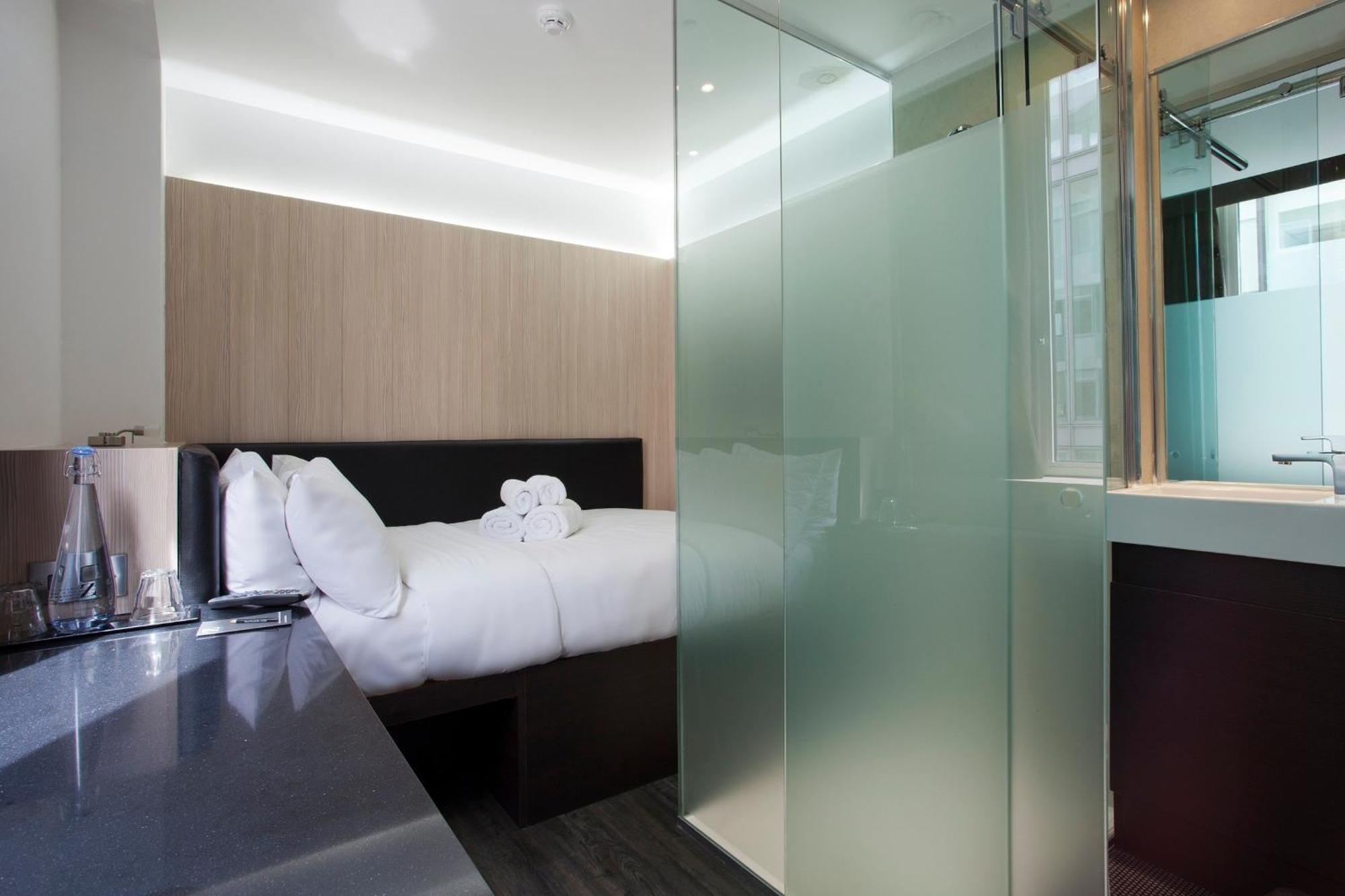 Hotel The Z Victoria 3*