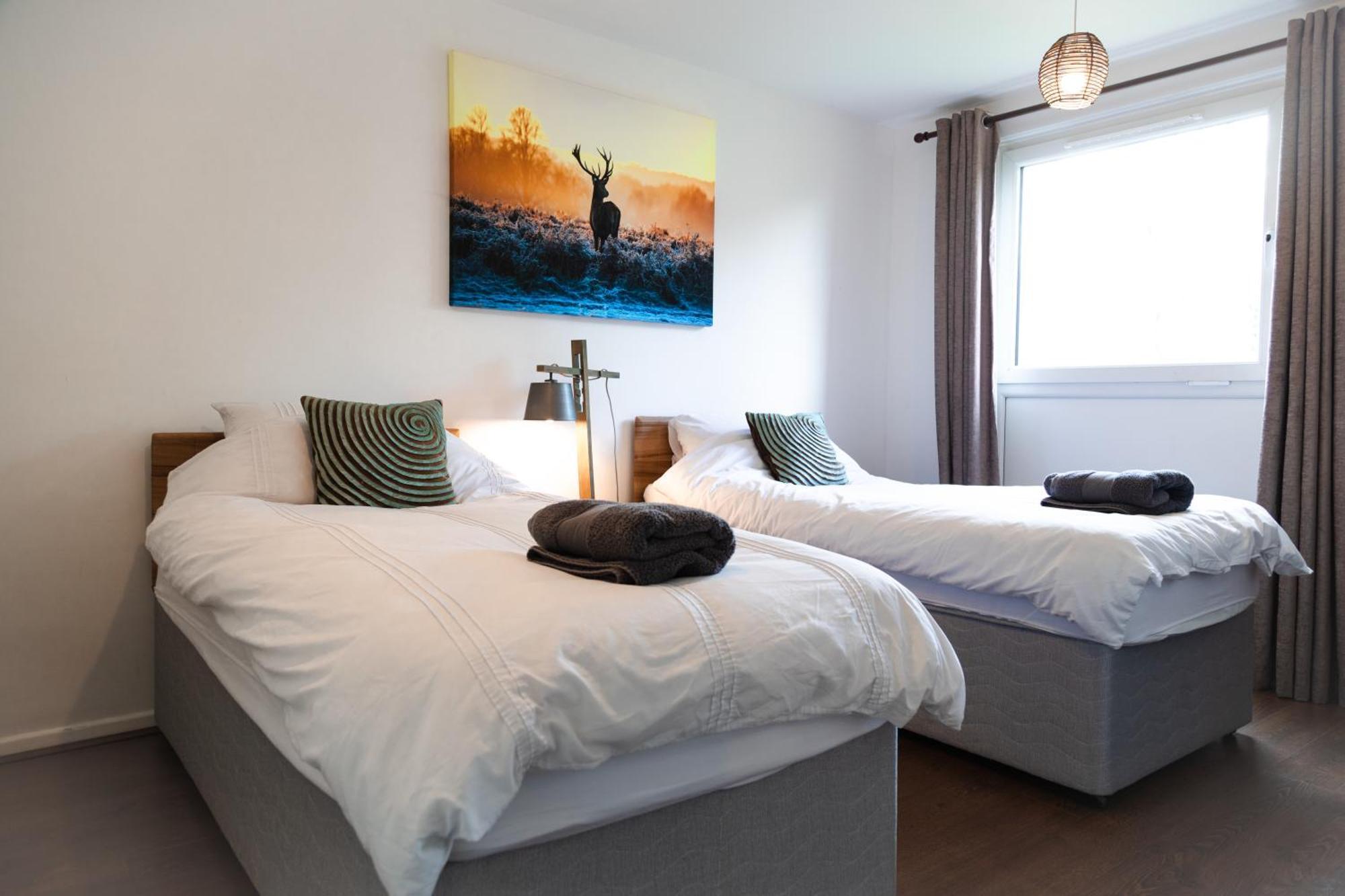 Modern Central Family-home For 6 Londen