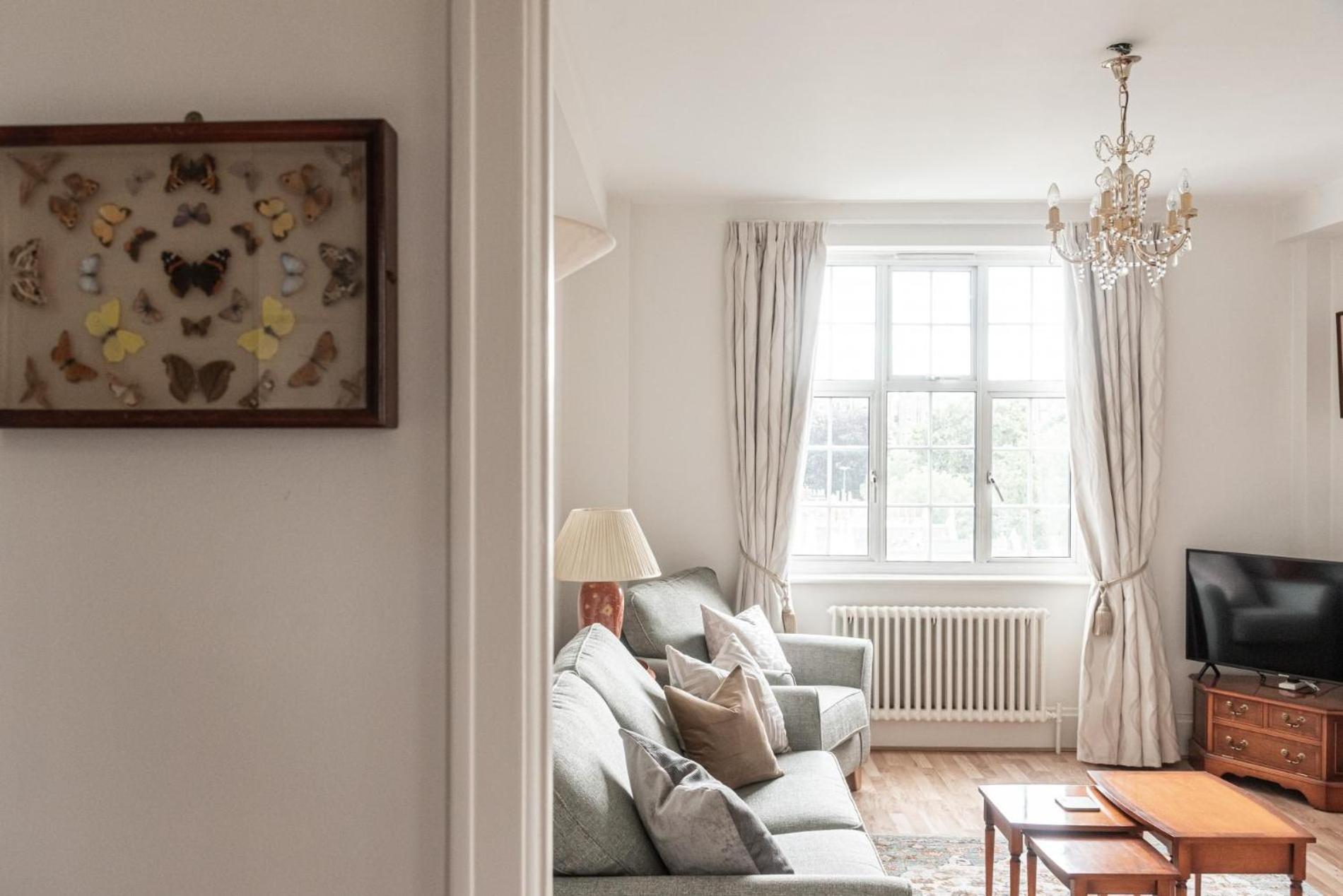 Chestnut Blossom - 1 Bedroom In Kensington London