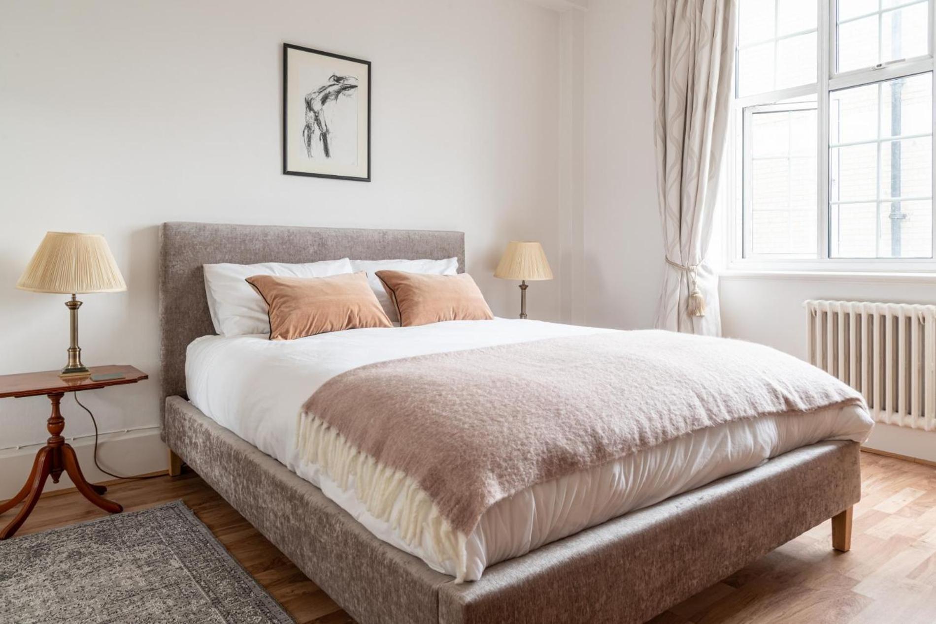 Apartment Chestnut Blossom - 1 Bedroom In Kensington *
