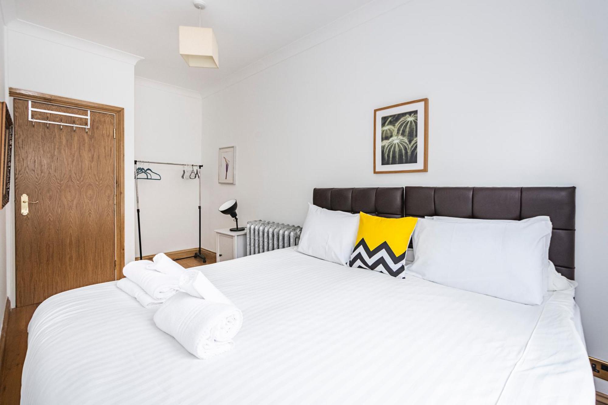 2 Bedroom By Av Short Lets Southwark With Free Wifi Londen