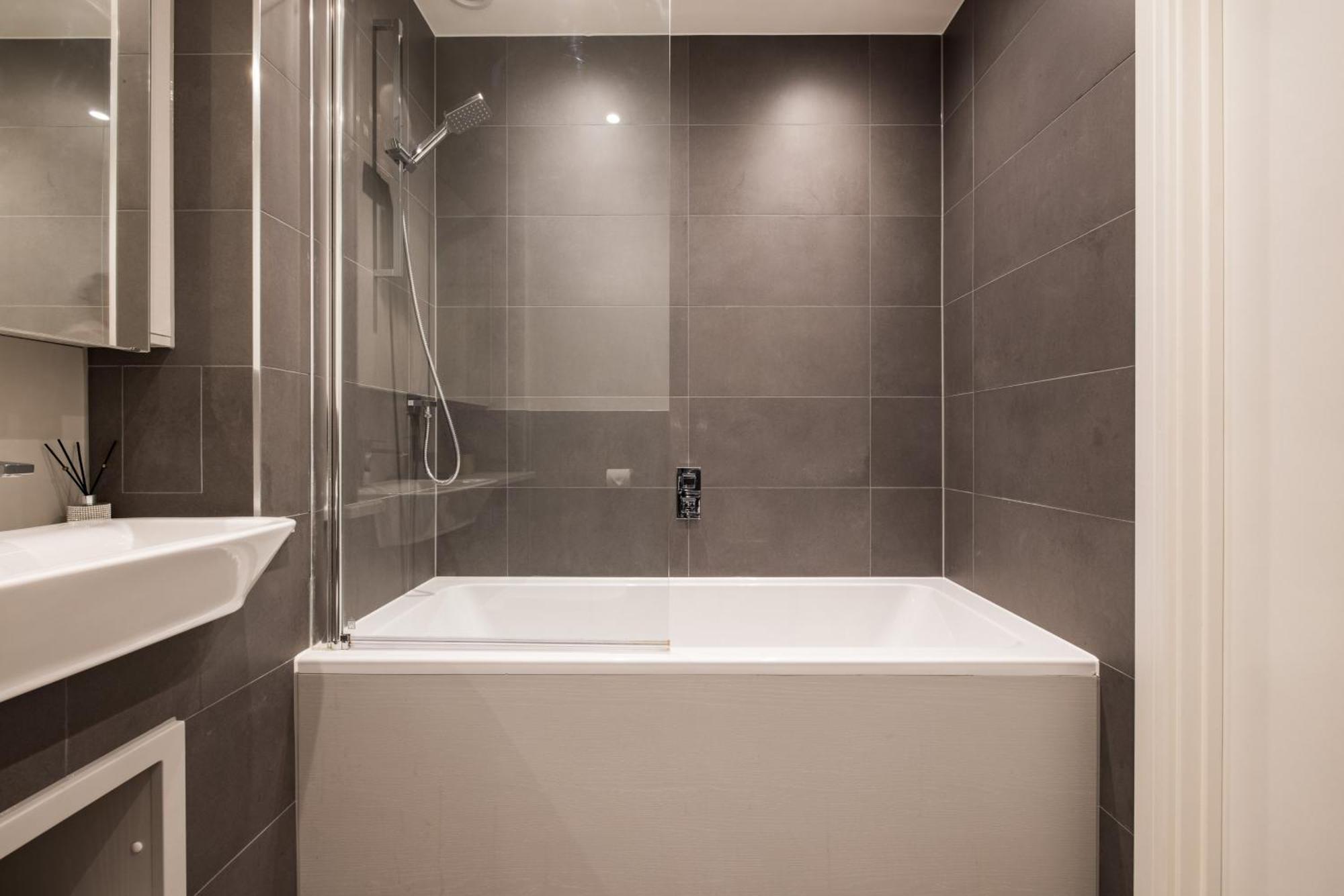 Apartment The Acton Luxury London