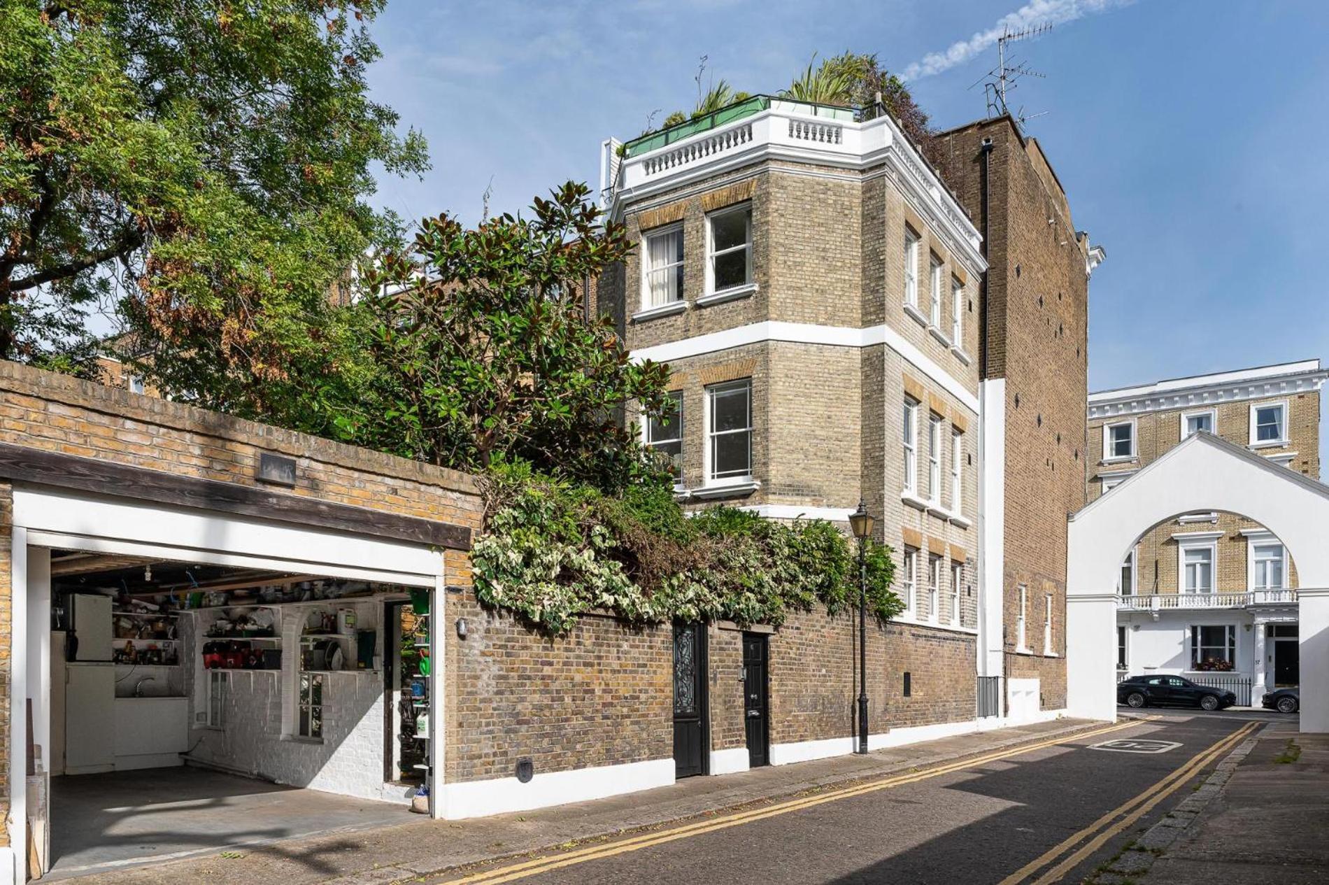 A Chelsea Retreat - 2 Bedroom With Garden And Parking London