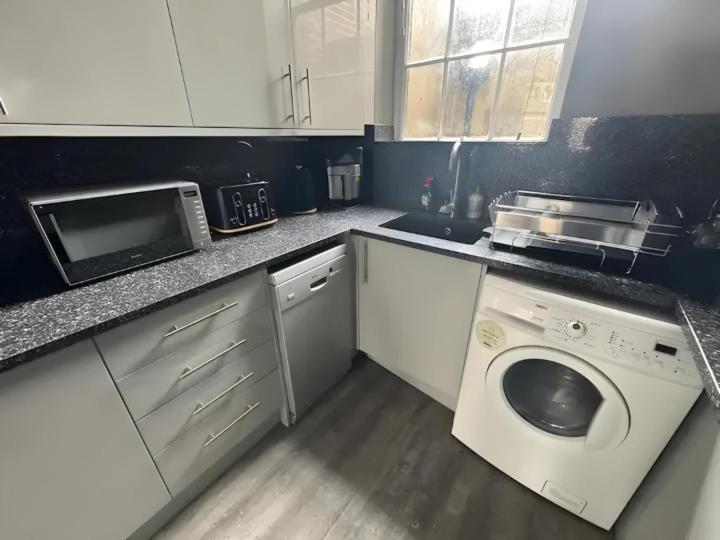 1-bedroom Flat In Islington! London