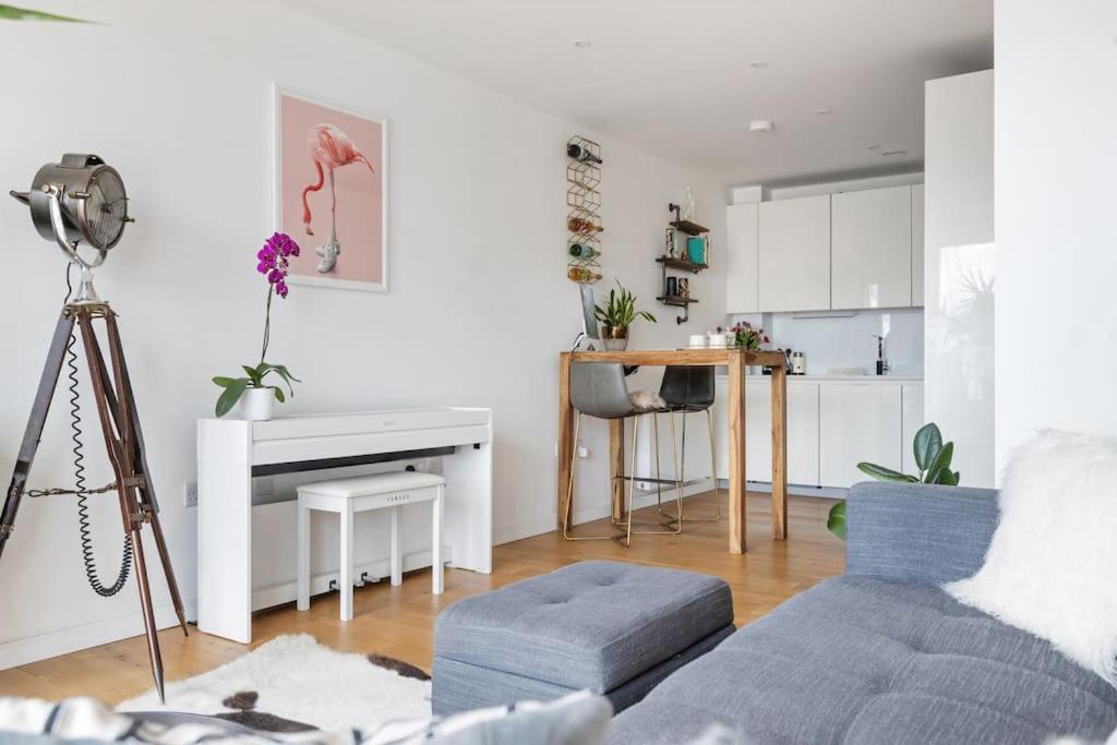 Apartamento Modern New 1-bedroom Stunning Views *