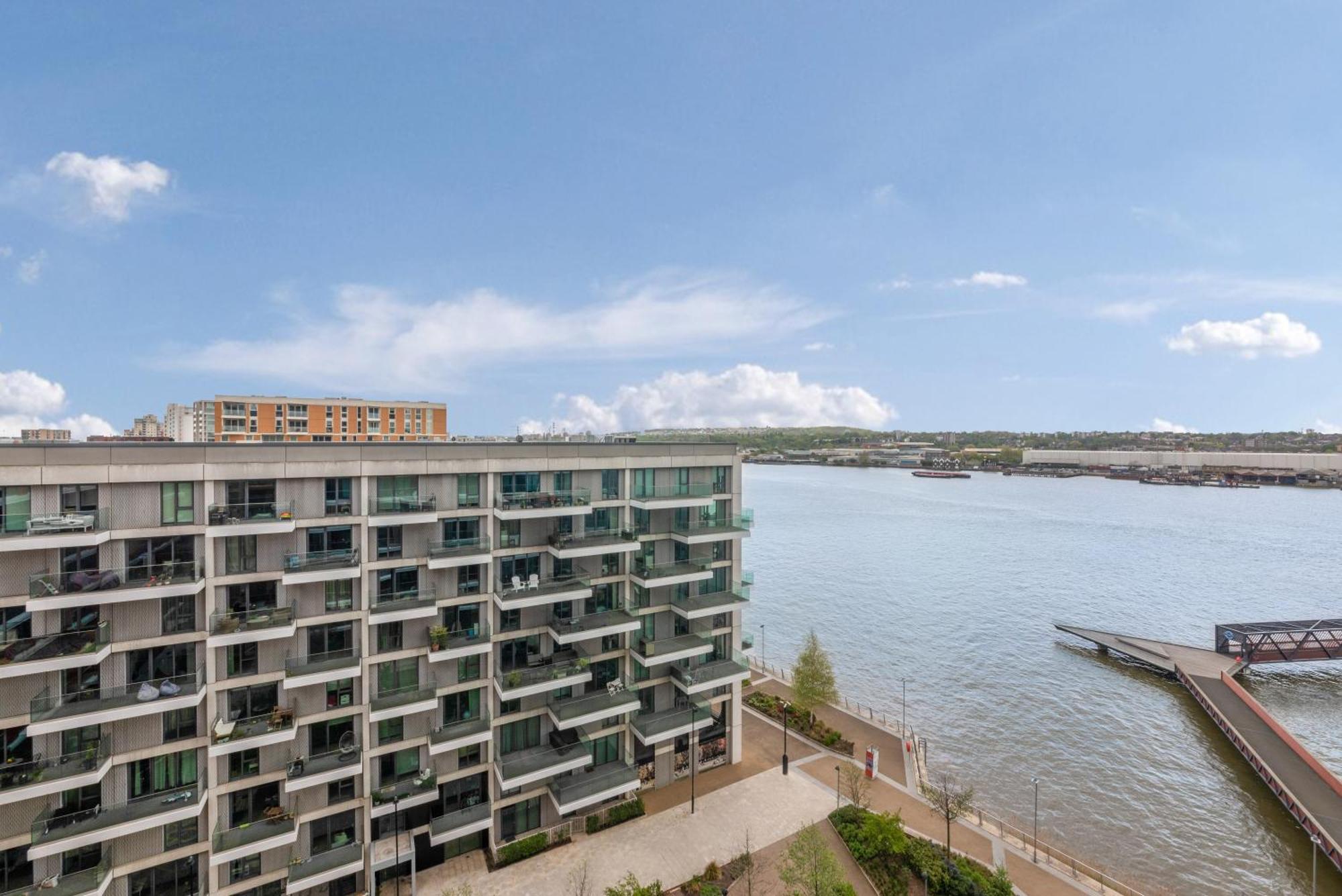 Apartamento Excel 2 Bedroom Near Aiport And O2 Arena *