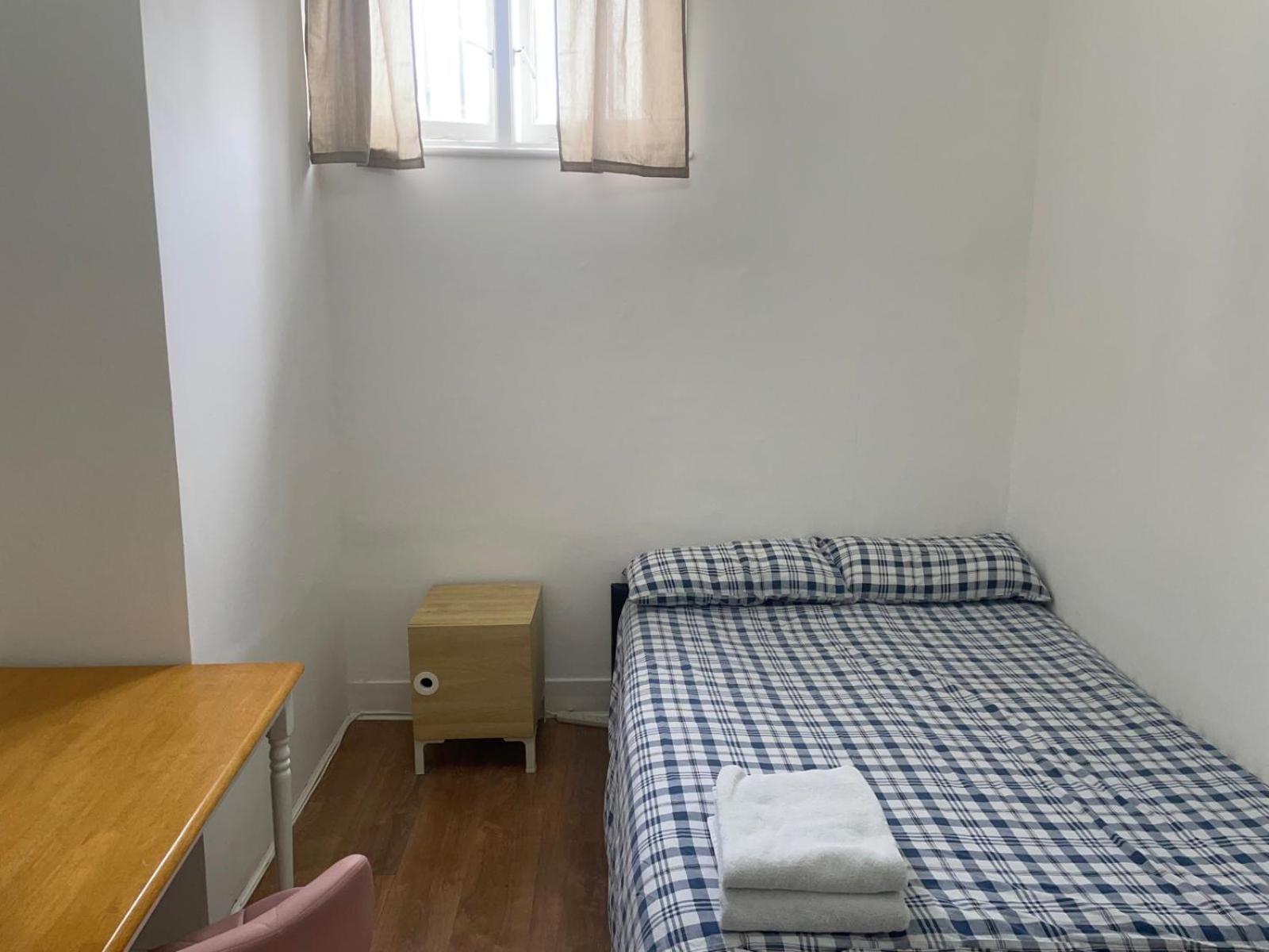 Privatunterkunft Private Room4 London
