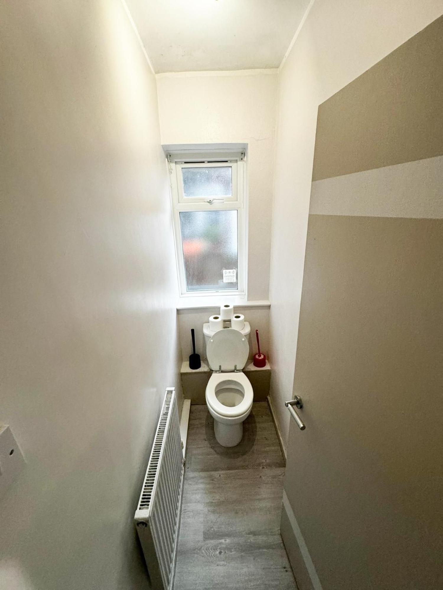Apartment Cricklewood London