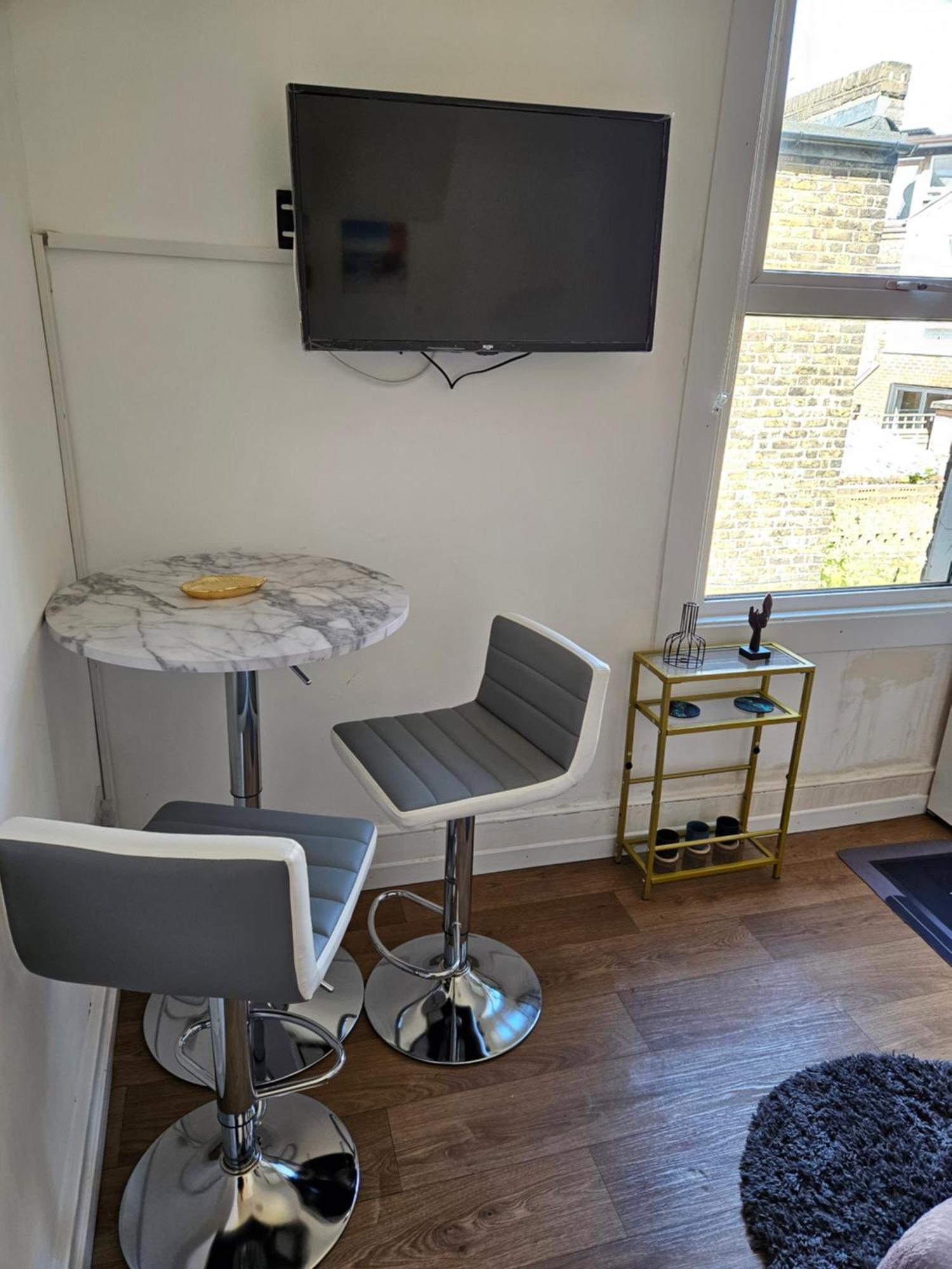 Appartement Tiny Studio, 30 Min To St. Pancras, North *
