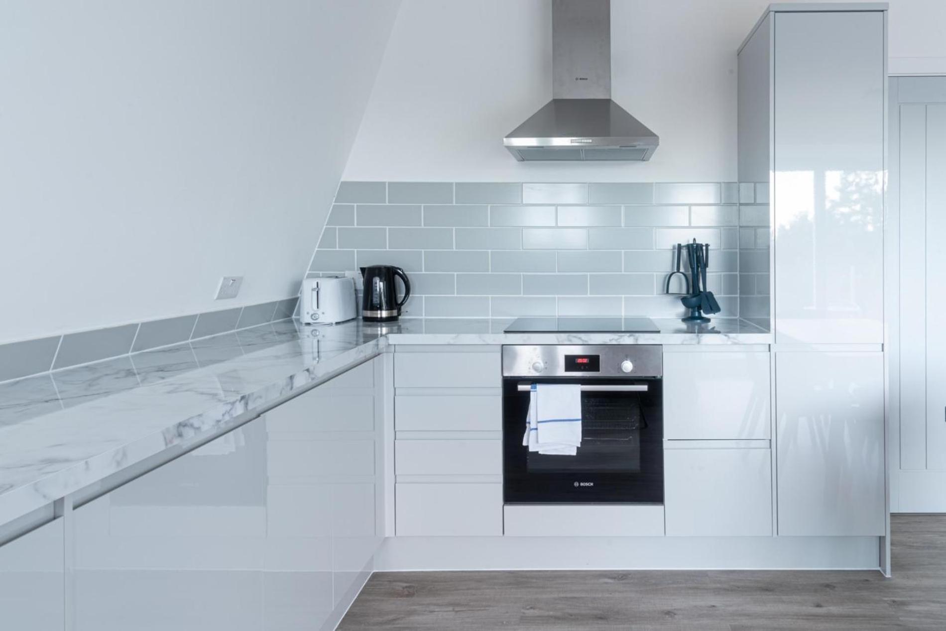 Newly Refurbished 2 Bed With Fantastic View Londres