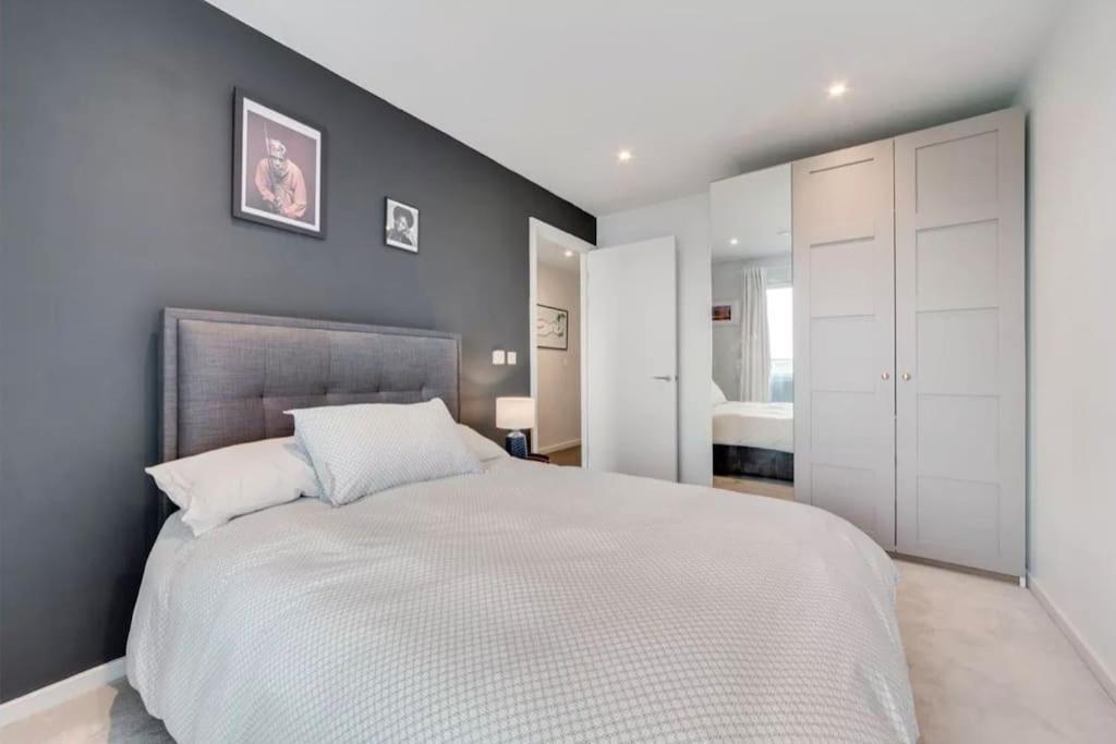 King's Cross Modern 2 Bedroom London