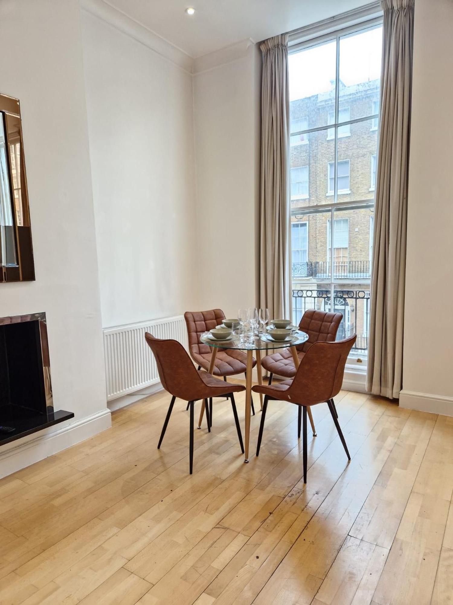 Appartement Clarges *