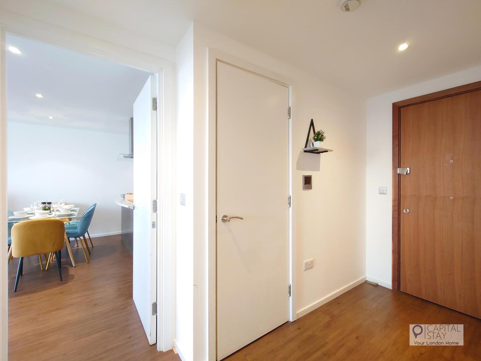 Deluxe Two Bed By Excel & O2 London