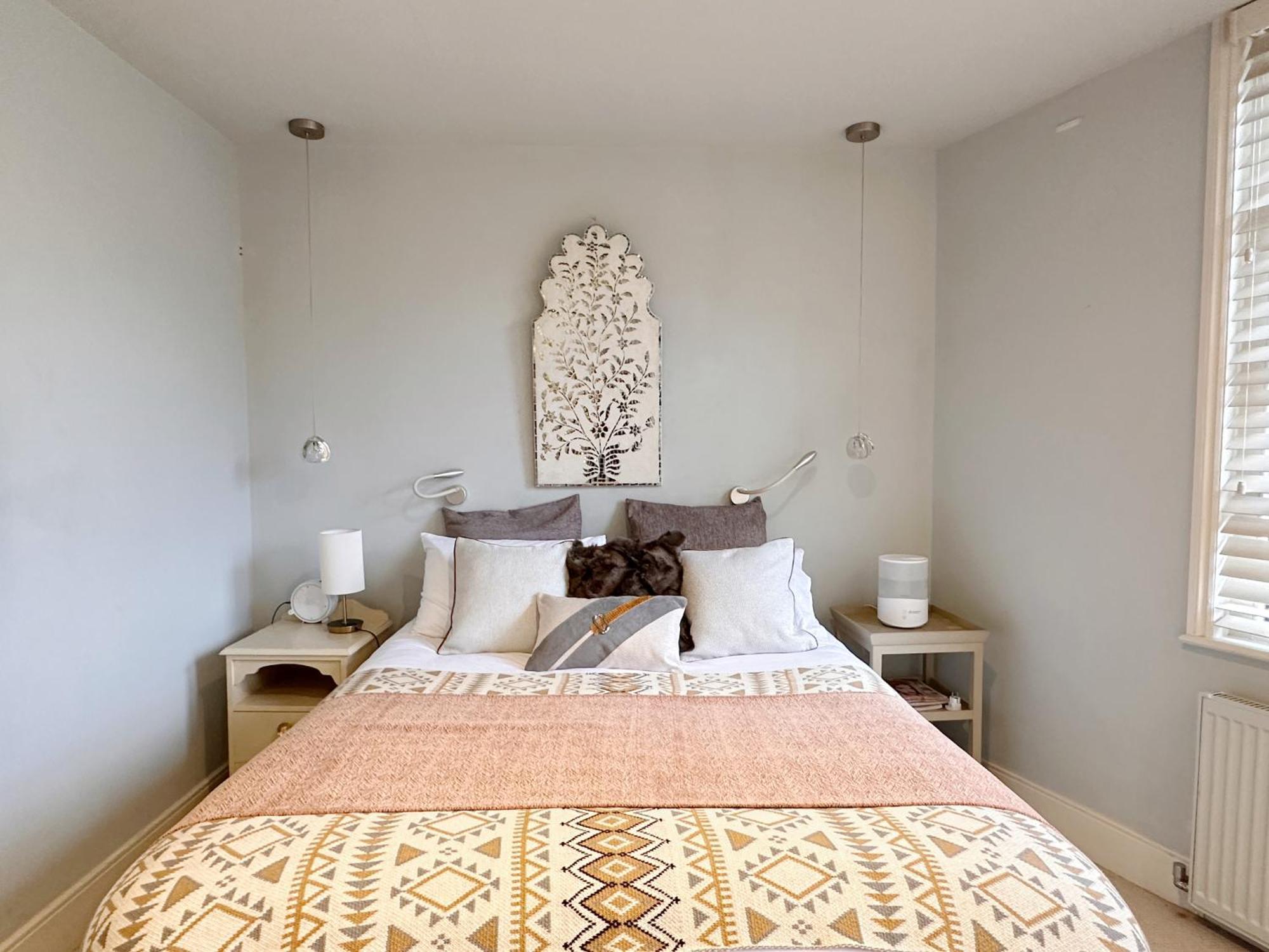 Villa Modern Design 3brs 2f House Close To Victoria