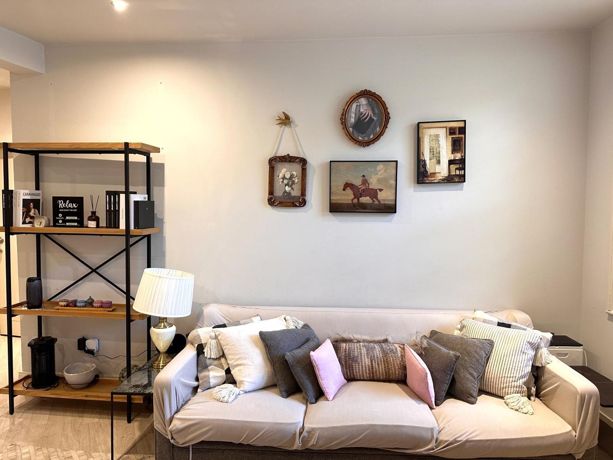 Modern Design 3brs 2f House Close To Victoria London