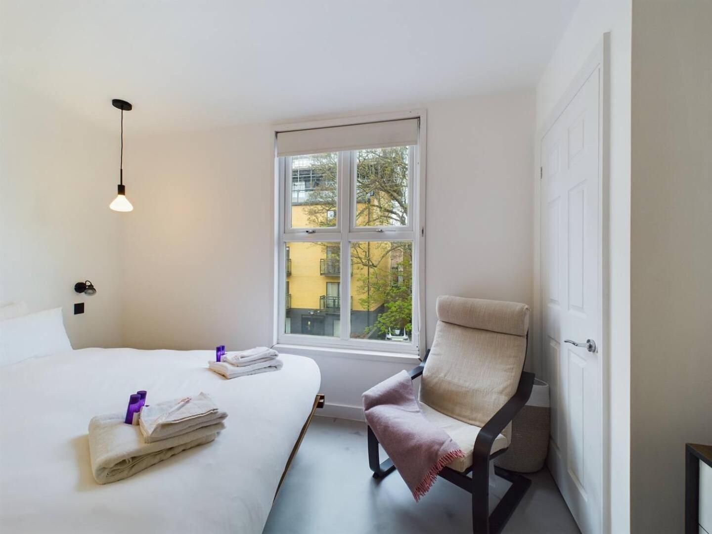 Pass The Keys Stylish Flat Heart Of Hackney Apartment