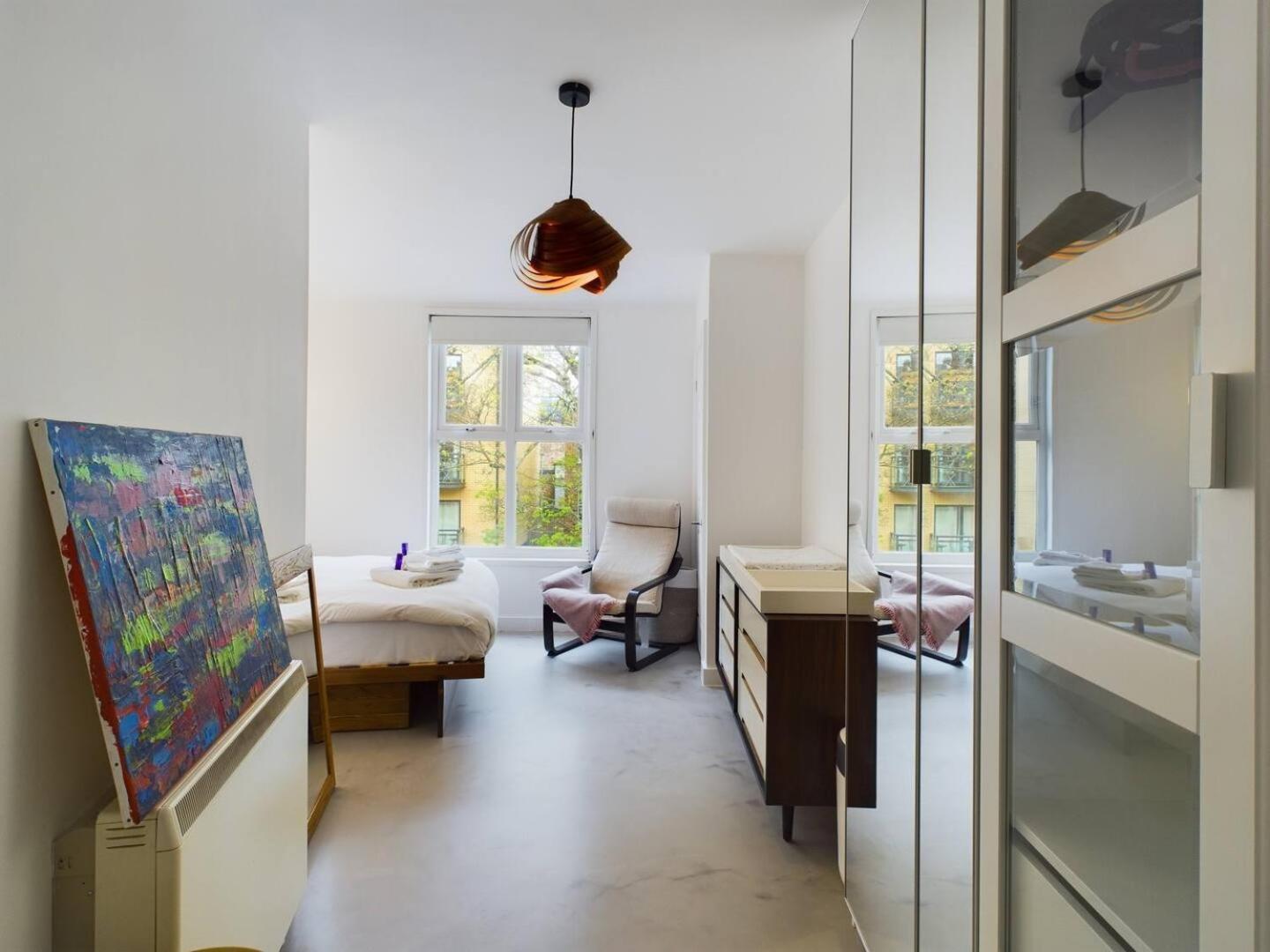 Pass The Keys Stylish Flat Heart Of Hackney Apartment