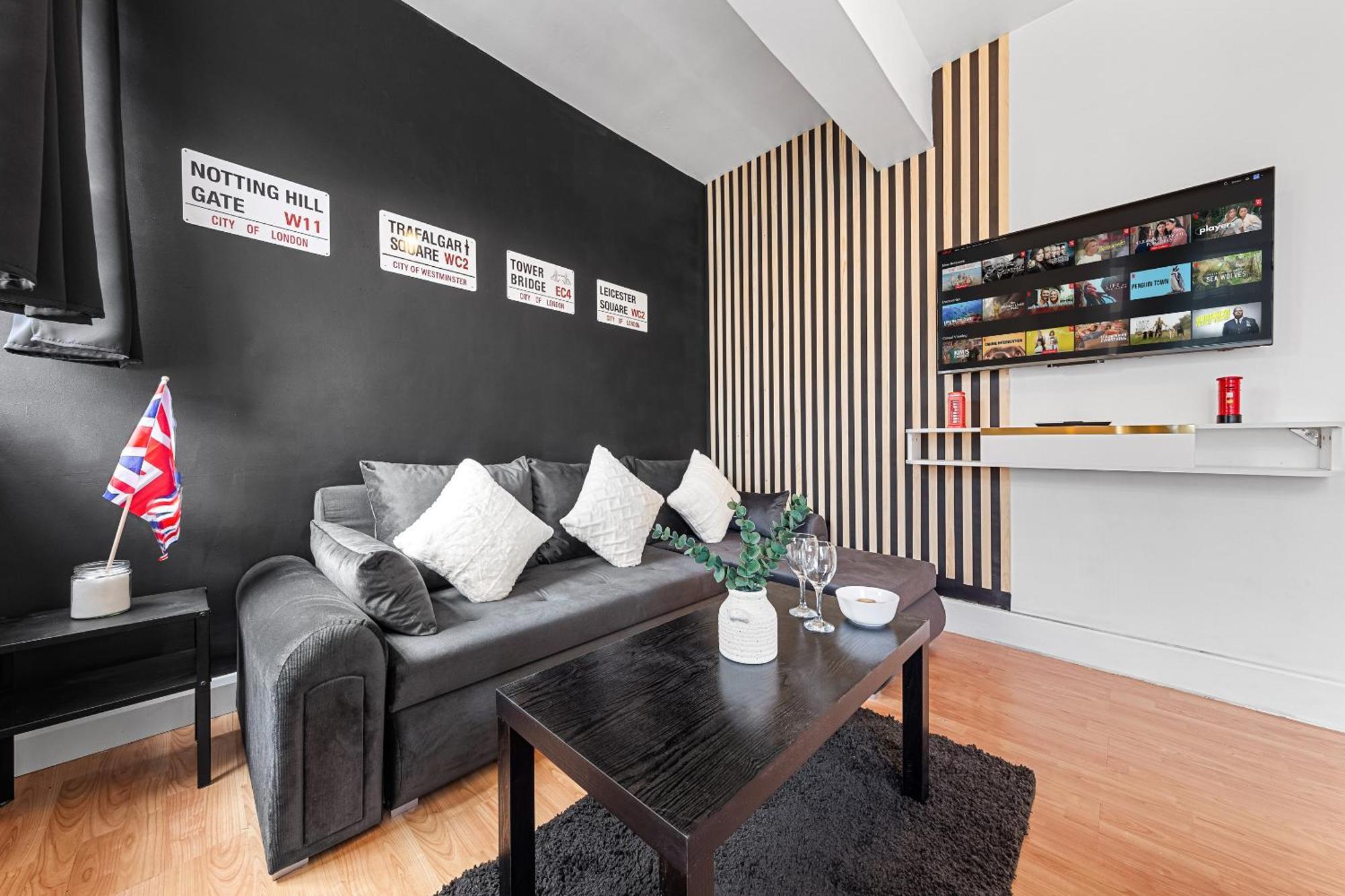 Paddington Station Paradise For Up To 4 Guests! Dream 2 Mins Walk From Station With Extra Double Sofa Bed! * Londen