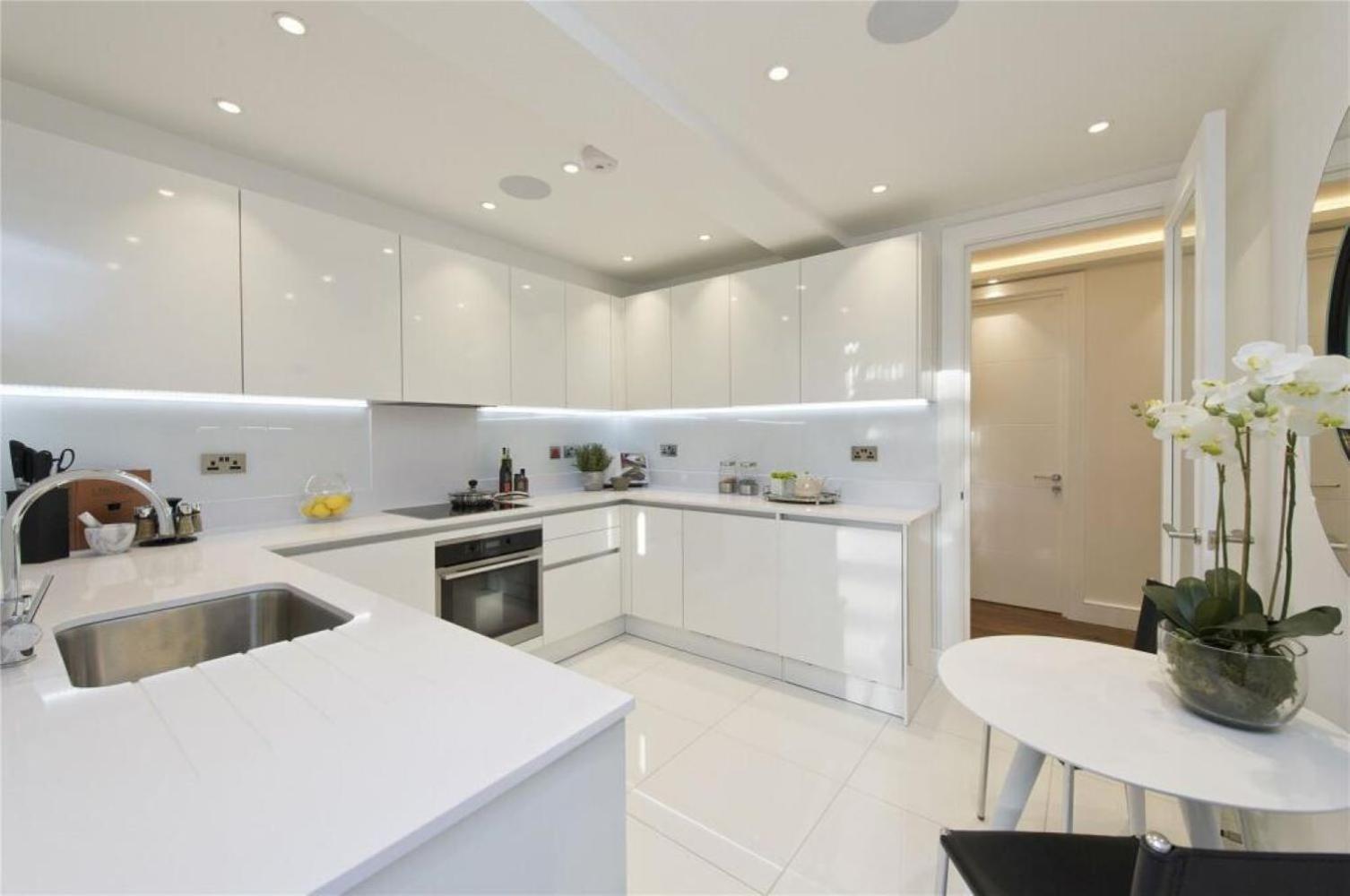 Large Super Penthouse Park Lane Opposite Hyde Park Sleeps 12 *