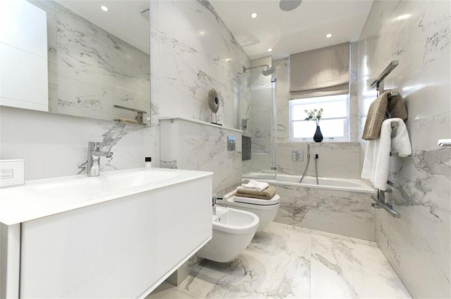 Large Super Penthouse Park Lane Opposite Hyde Park Sleeps 12 London