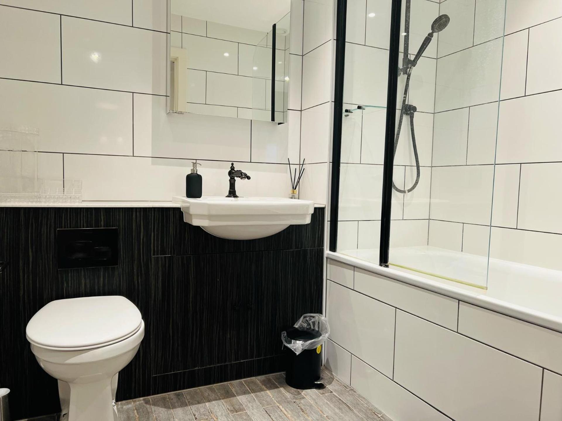 Homely 2-bed With Stunning Views Wembley London