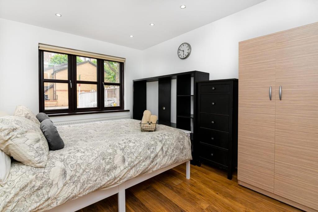 Modern House Just Refurbished Gasthof