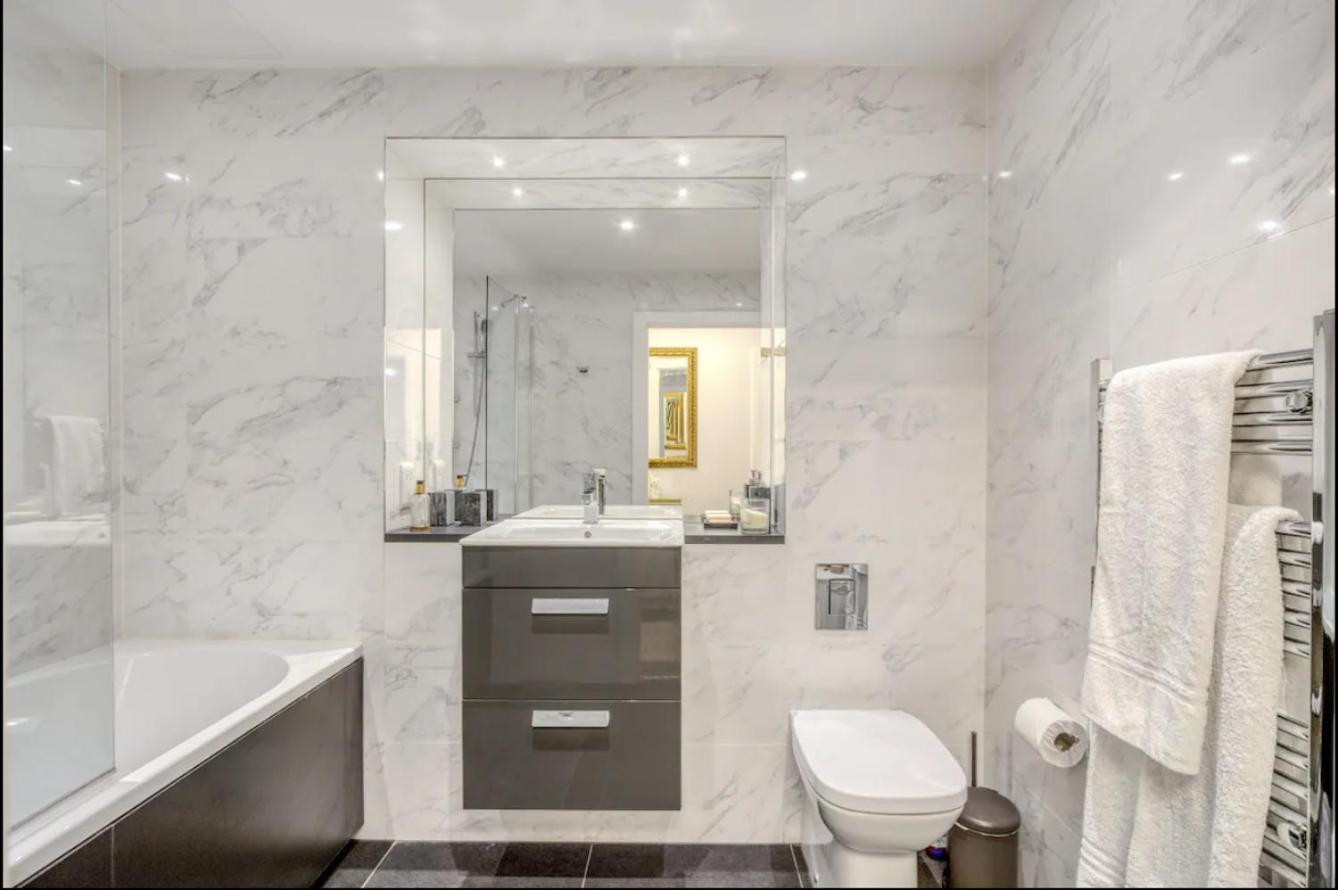 Chelsea Chic: An Upscale And Modern Flat Apartment London