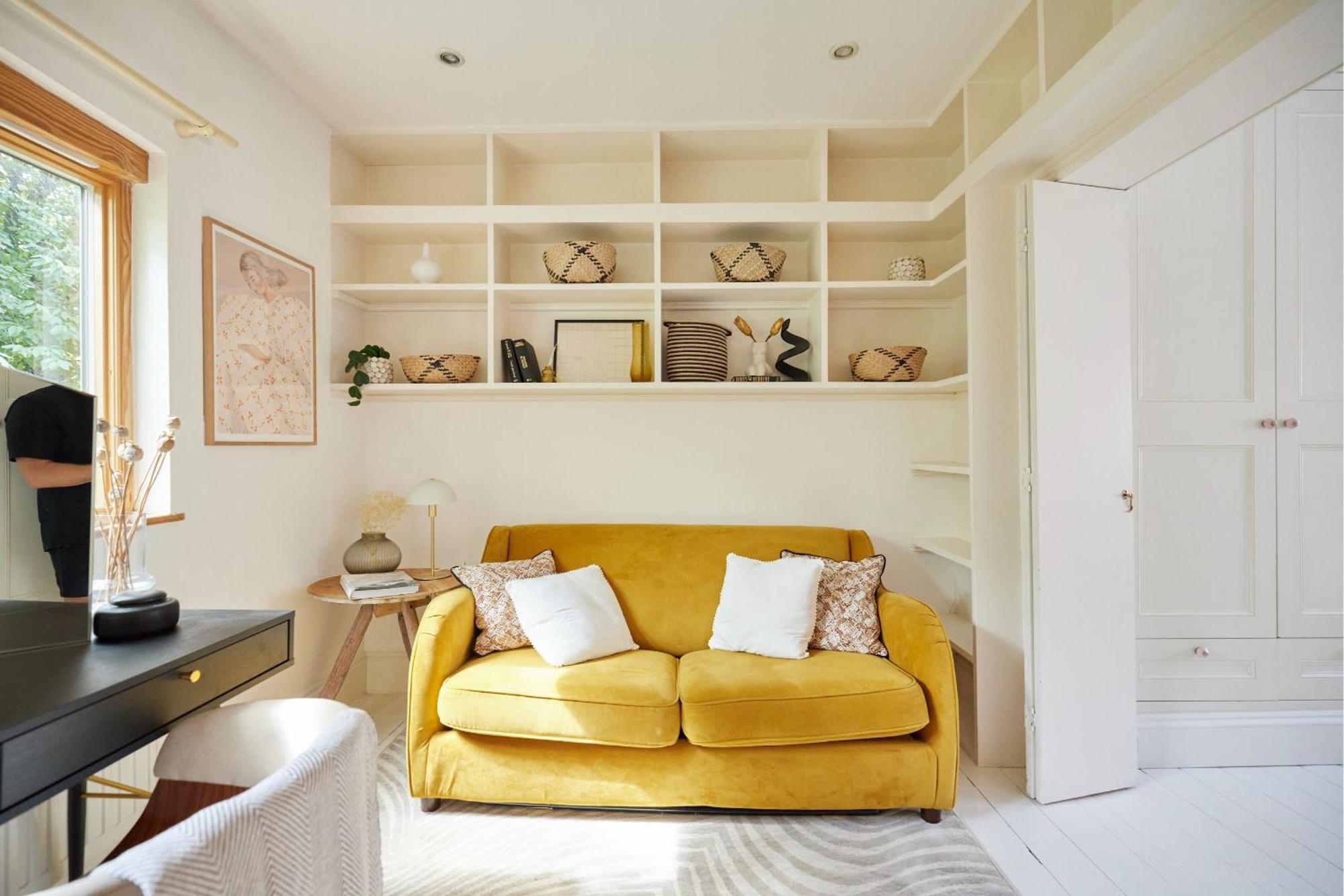 The Hampstead Wonder - Spacious 4bdr House With Balcony Apartment