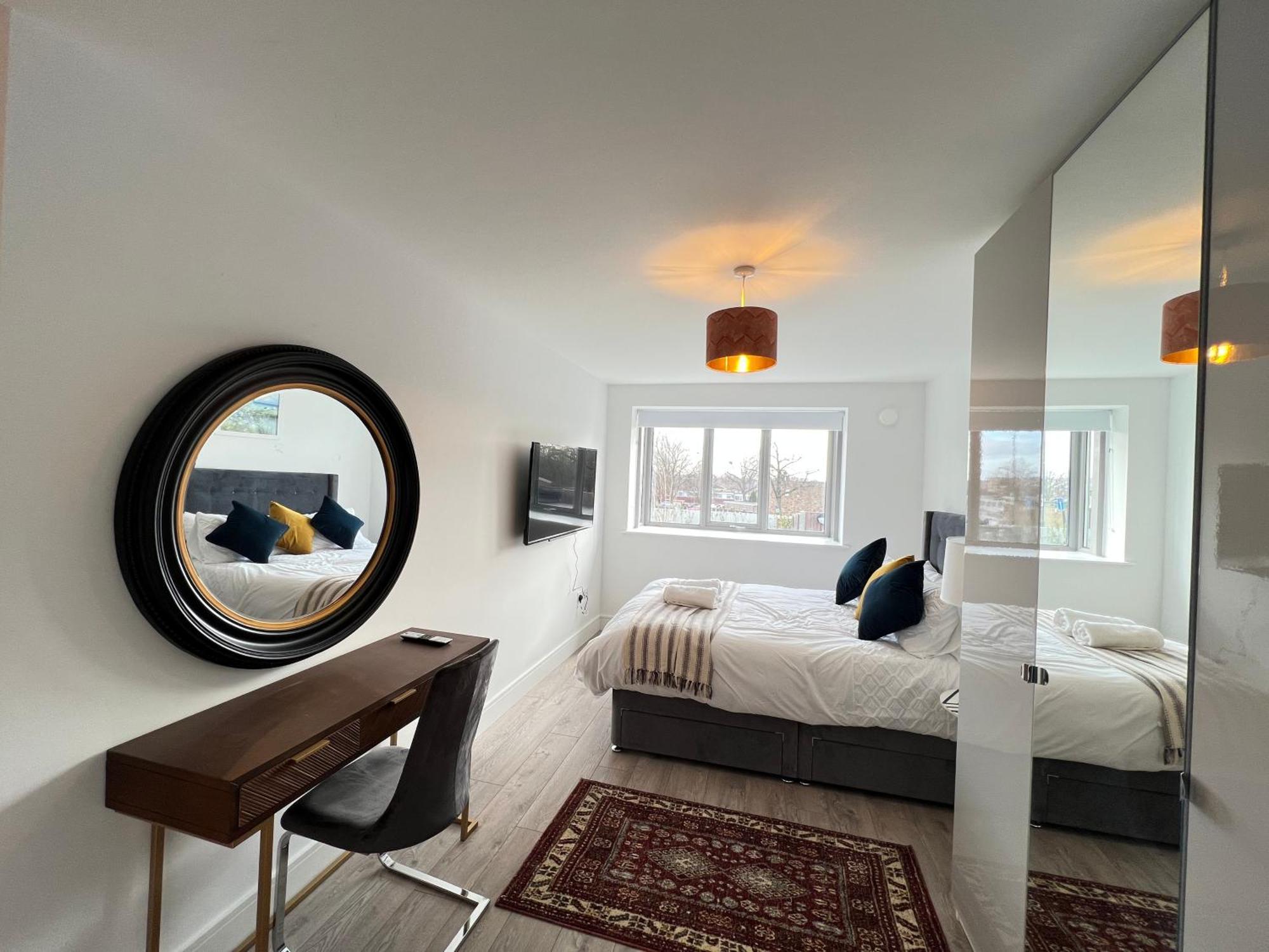 C1, Luxury 2 Bedroom Flat In Wembley Apartment London