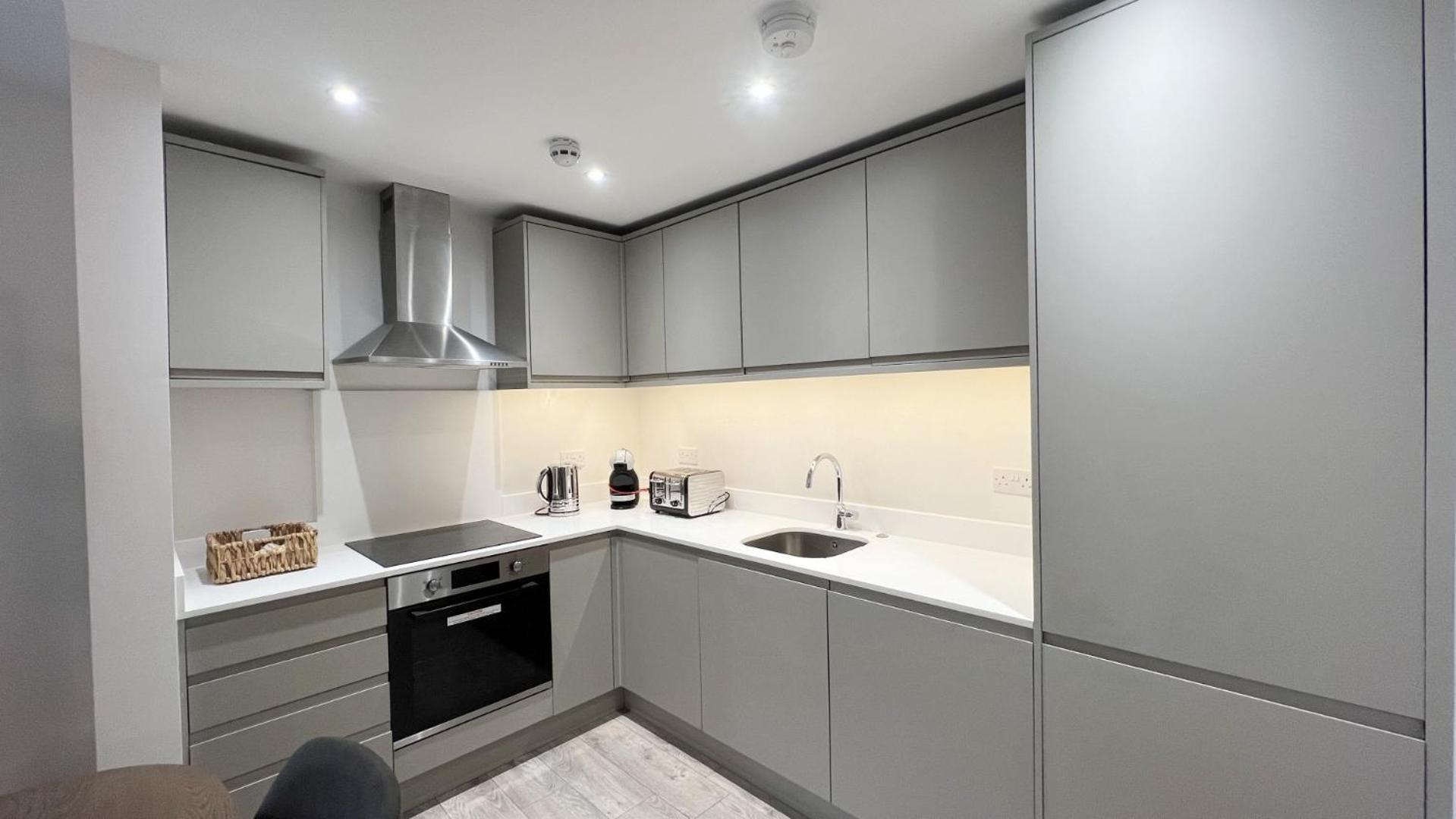 Apartment C1, Luxury 2 Bedroom Flat In Wembley