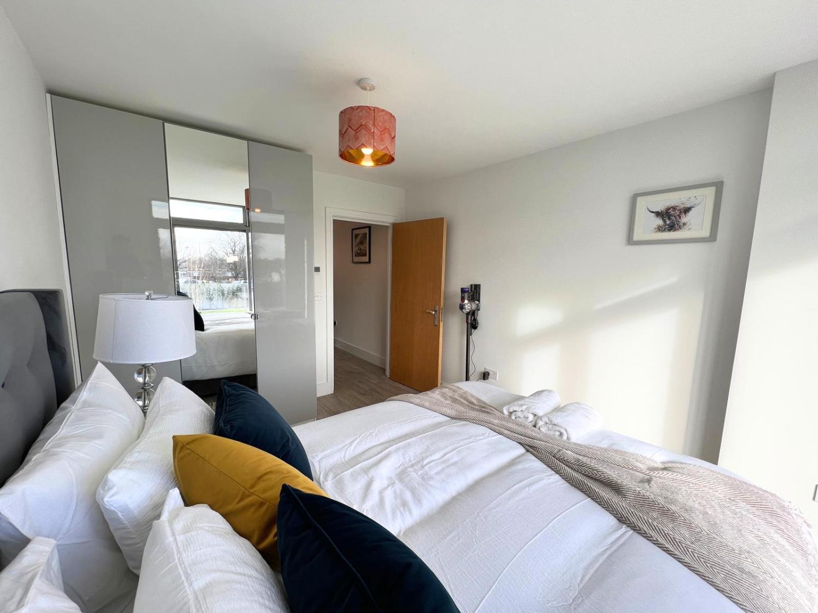 Apartment C1, Luxury 2 Bedroom Flat In Wembley