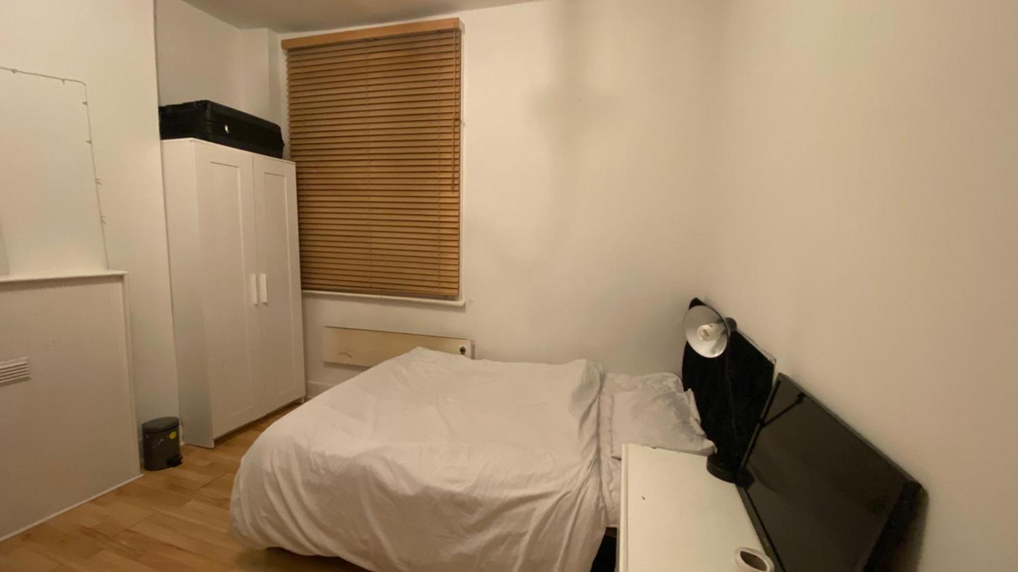 In The Of - Clapham Junction Homestay London