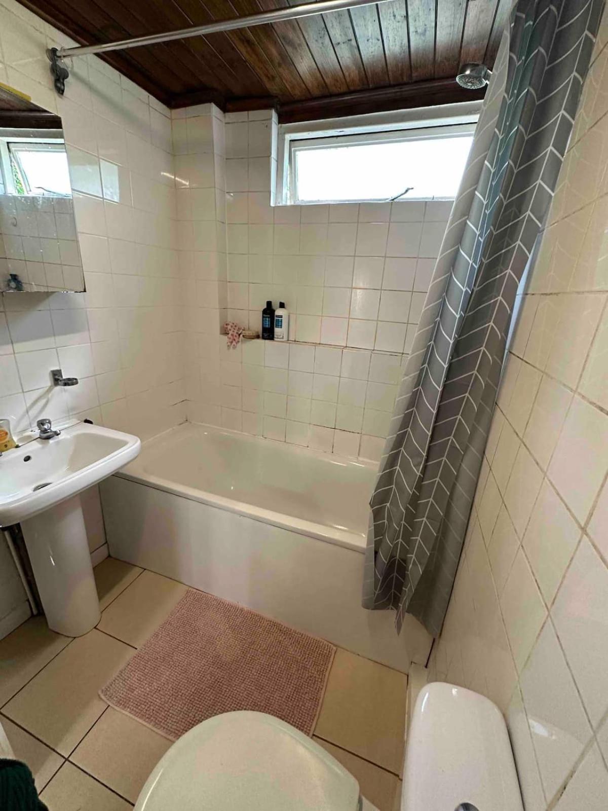 In The Of - Clapham Junction Homestay