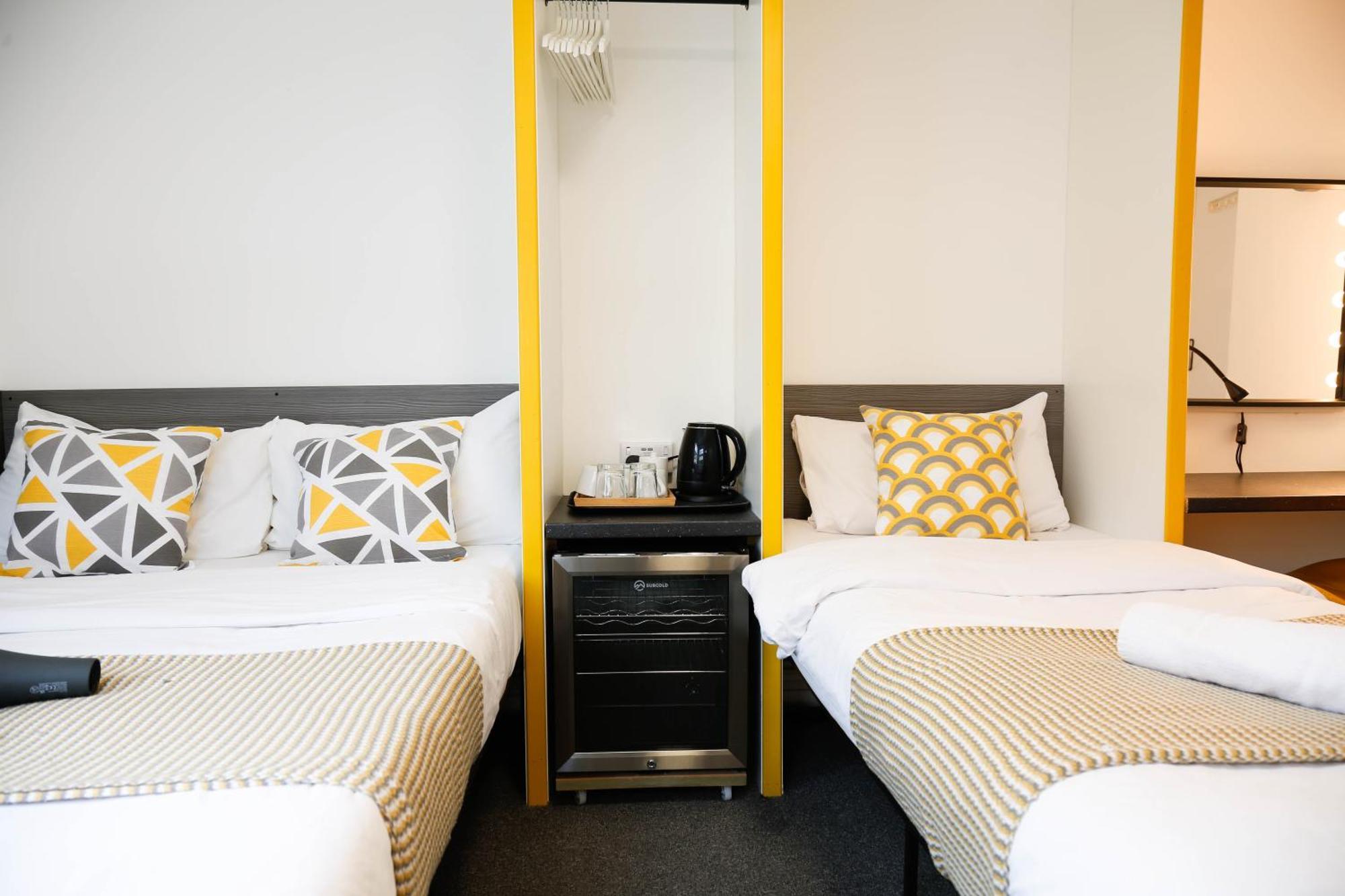 Stylish 1-minute Walk To Camden Town Metro, Shops, Cafes, Bars & Restaurants With Shared Bathrooms Privatunterkunft *