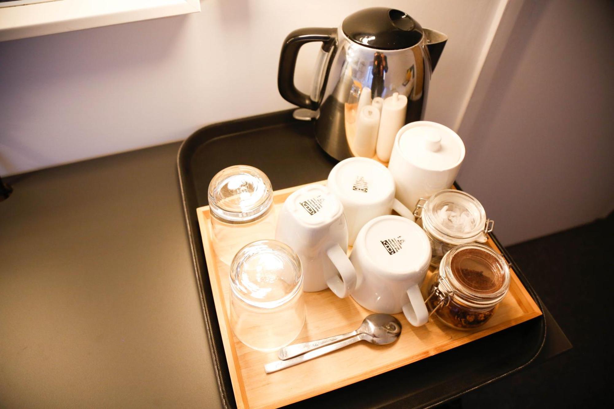 Stylish 1-minute Walk To Camden Town Metro, Shops, Cafes, Bars & Restaurants With Shared Bathrooms Privatunterkunft *