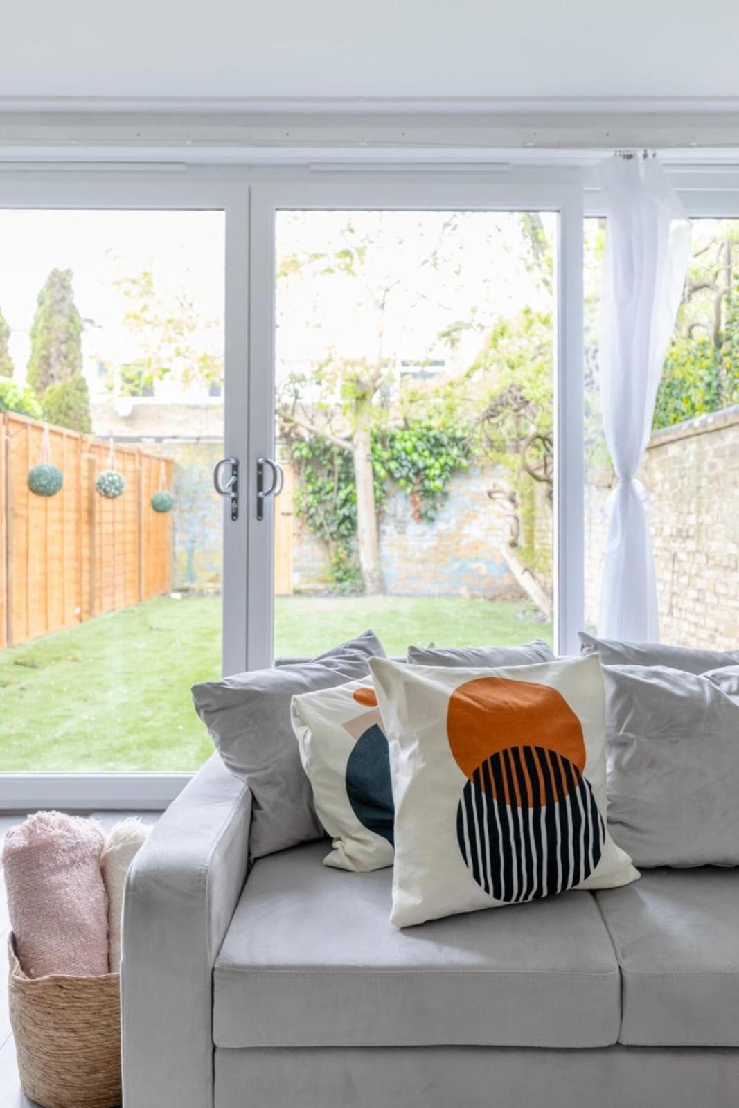 Holiday home Newly Renovated 3bd Islington!