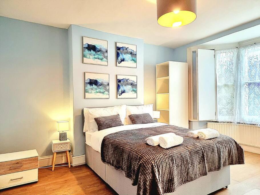 Spacious 2 Bedroom 3 Min Walk Mile End Station -sleeps 5 Appartement