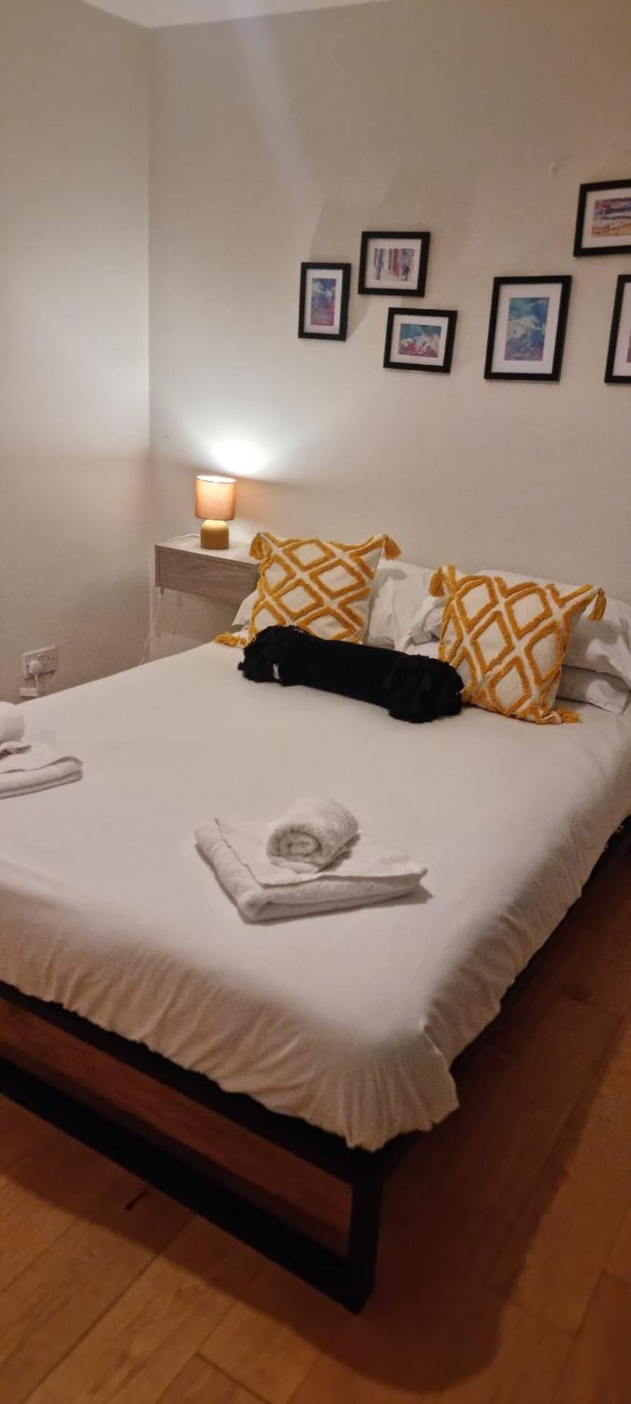 Apartment Star Kilburn Park Oasis