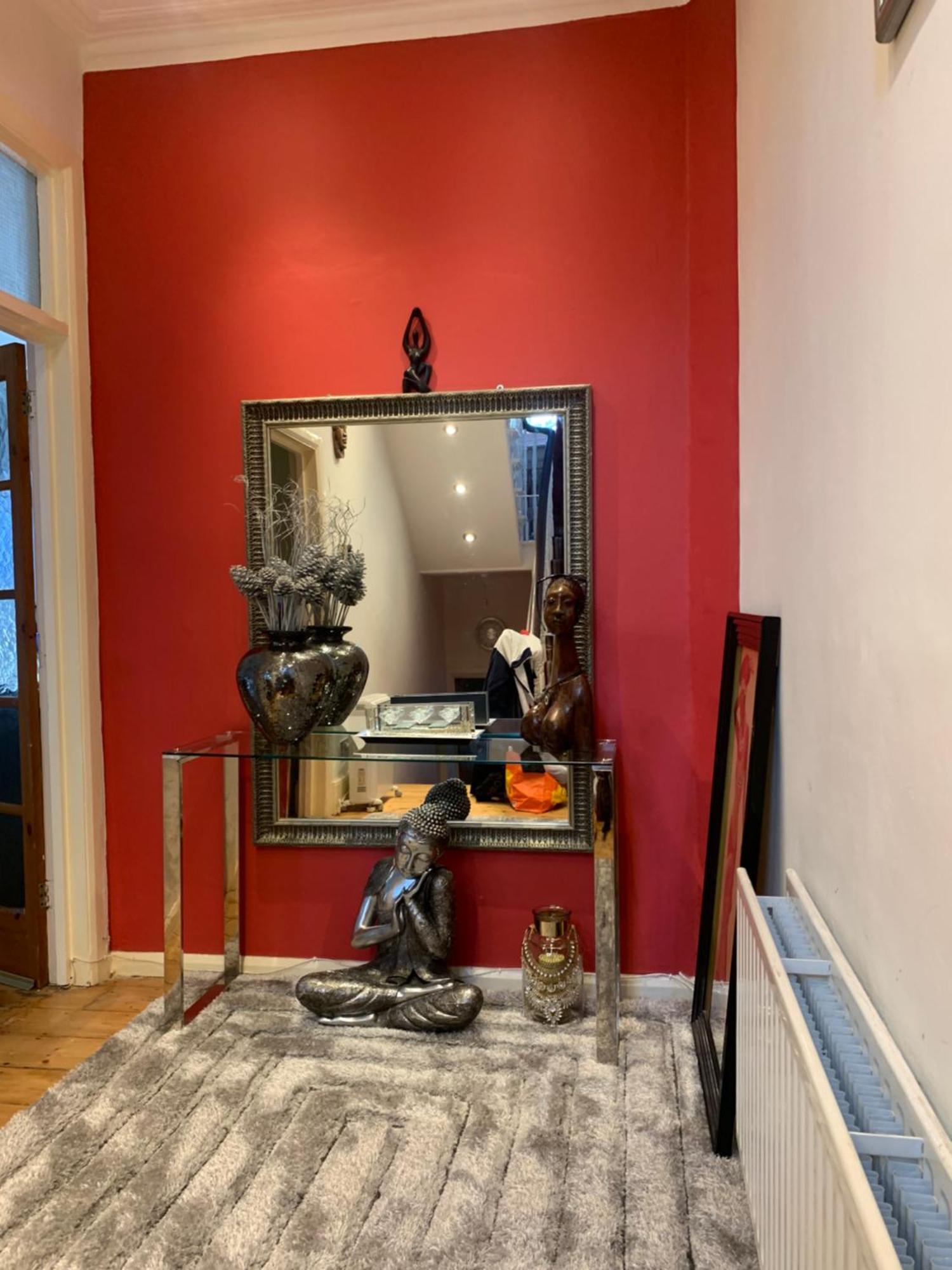 Privatunterkunft Superbly Furnished In