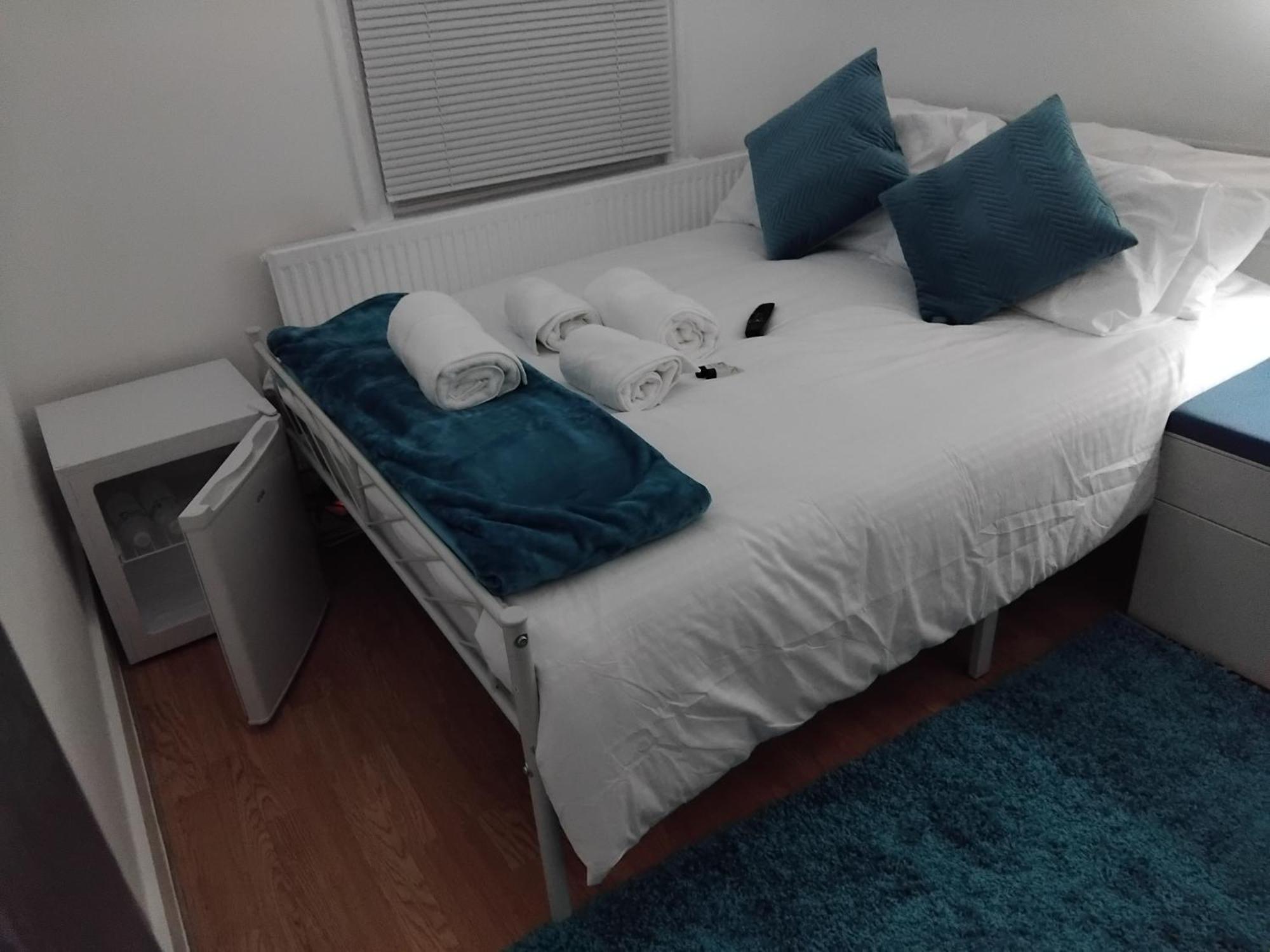 Casa Brillo Guest house London
