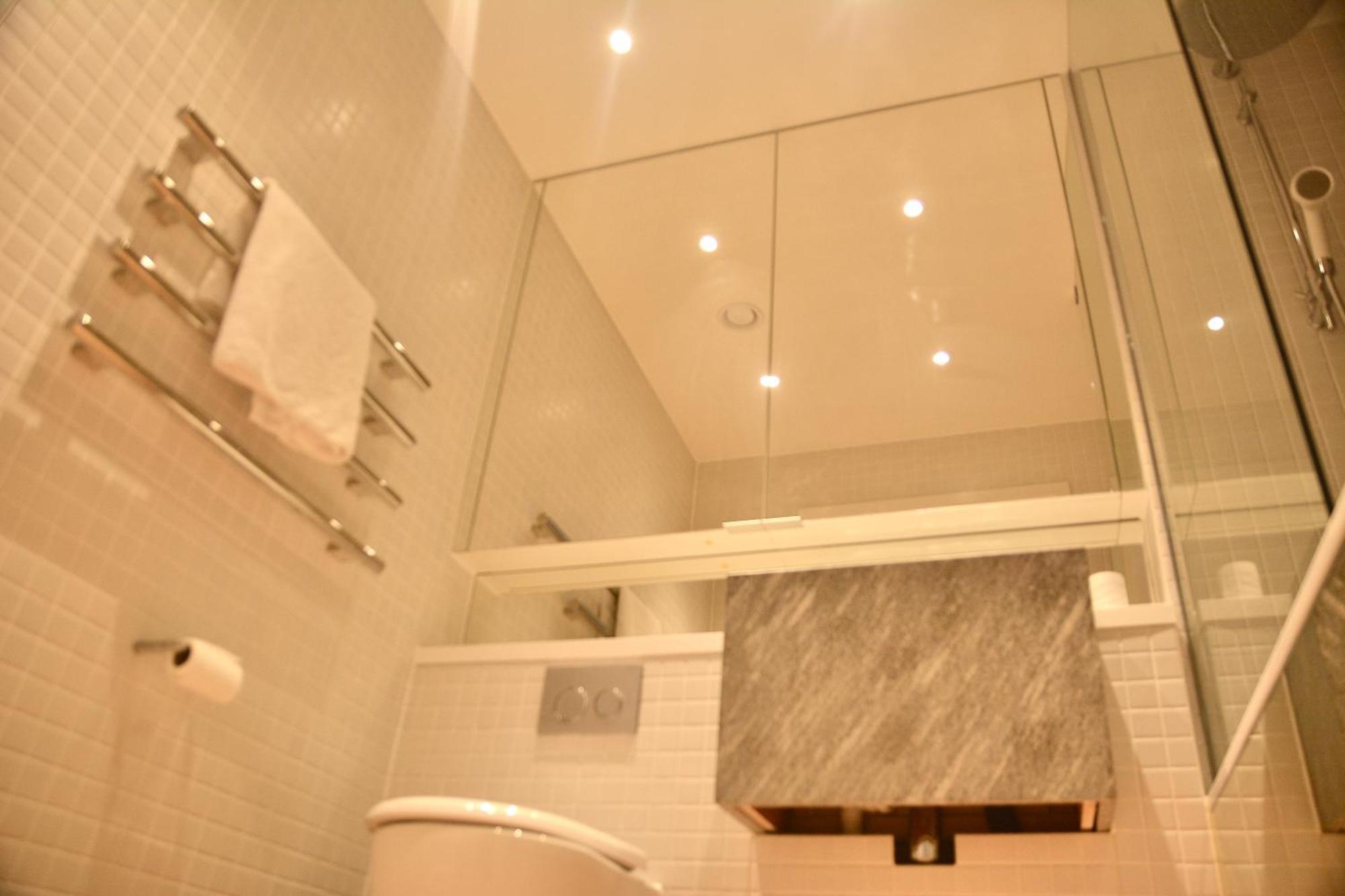 O2 Arena 2bedroom Flat, 05 Apartment London
