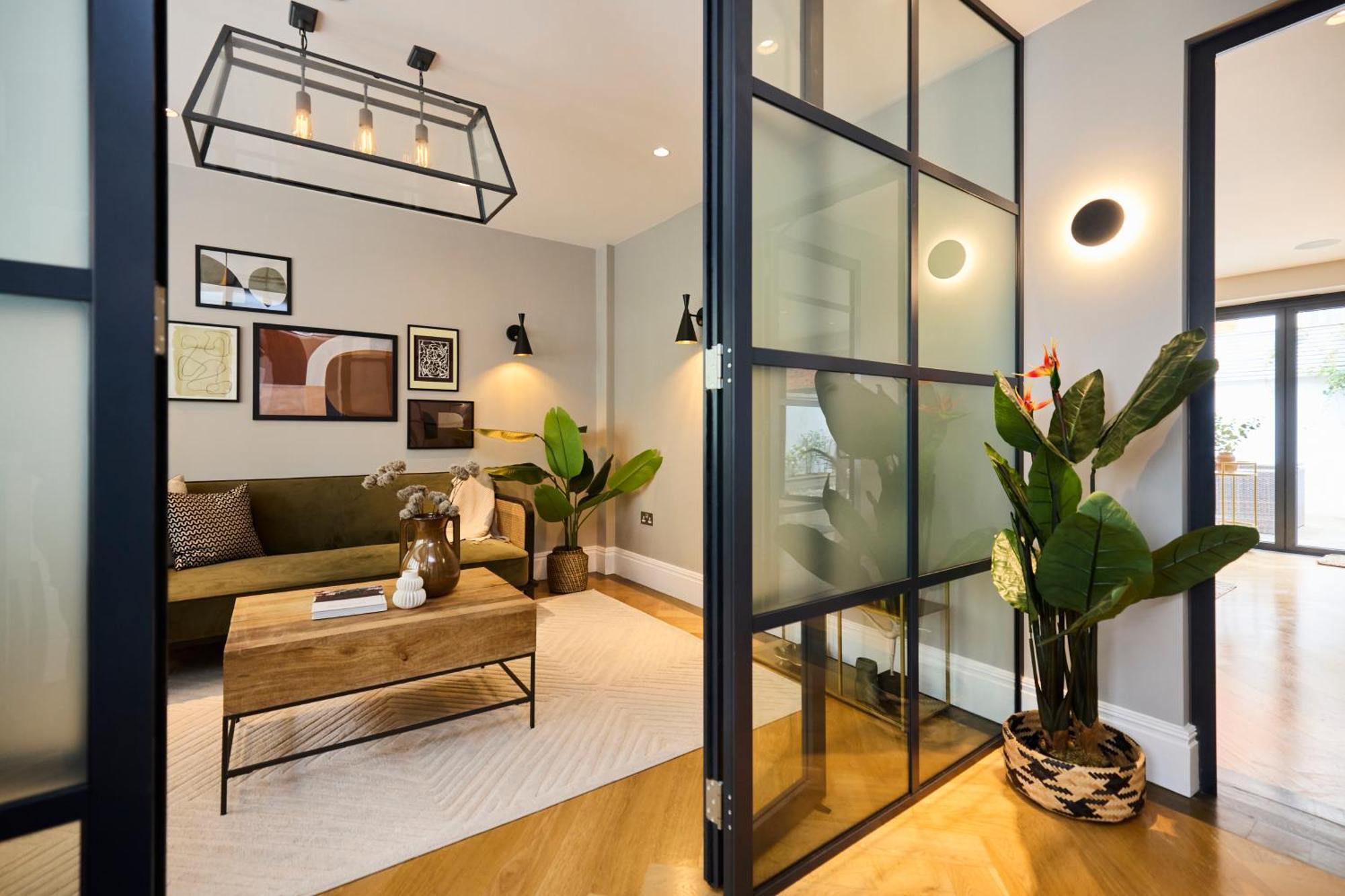 The Regent's Park Scenery - Spacious 3bdr House W/ Garden And Study Apartment