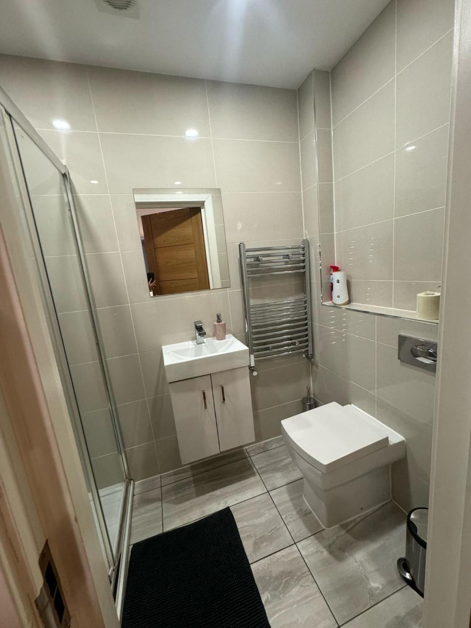 Appartement King Azim Court *