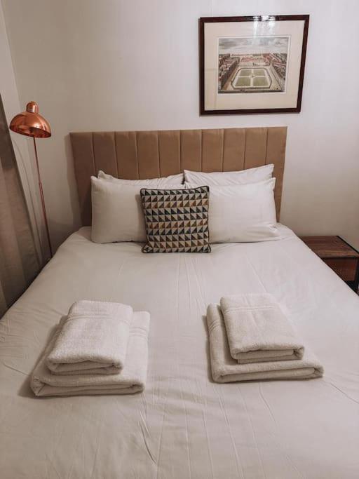 Apartamento Modern Flat In