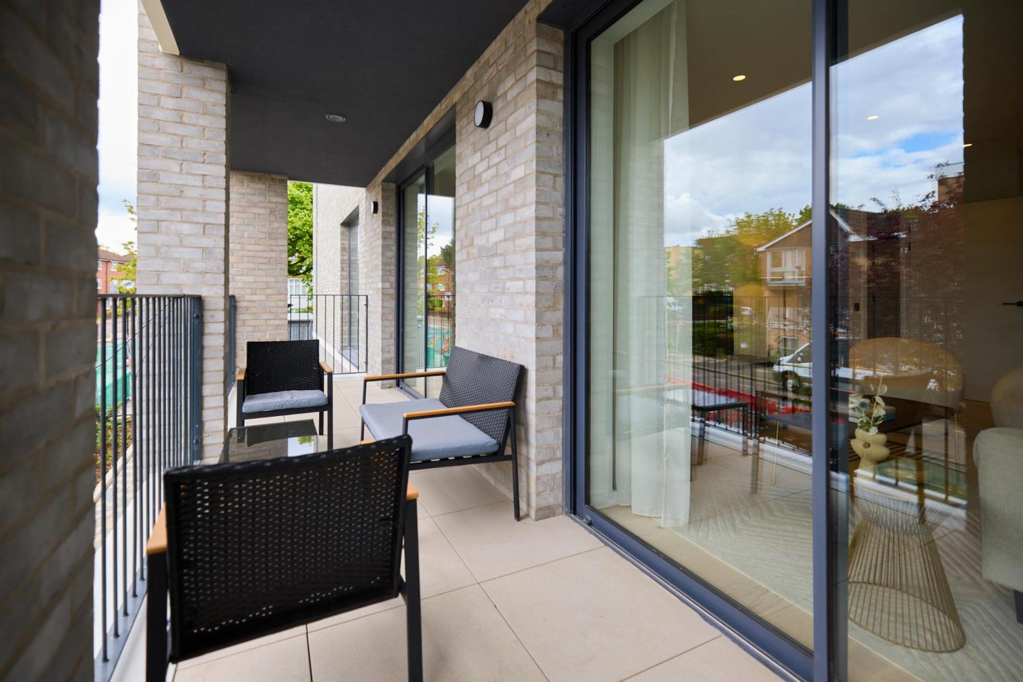 The Brondesbury Escape - Cosy 1bdr Flat With Balcony & Parking Londres