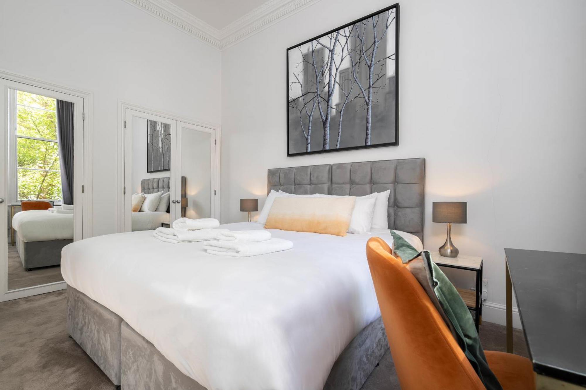 3 Sloane Gardens 2*