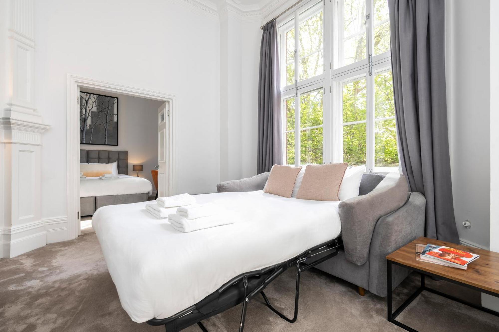 3 Sloane Gardens Aparthotel