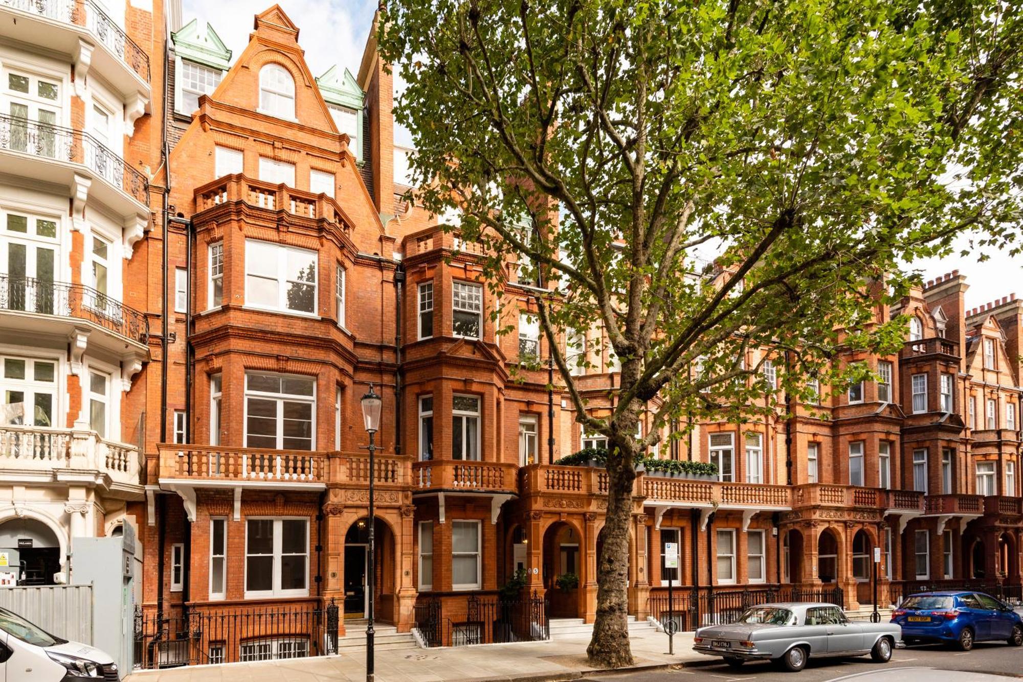 3 Sloane Gardens 2*