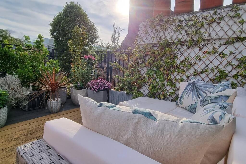 Apartment Highgate Maisonette With Roof Terrace